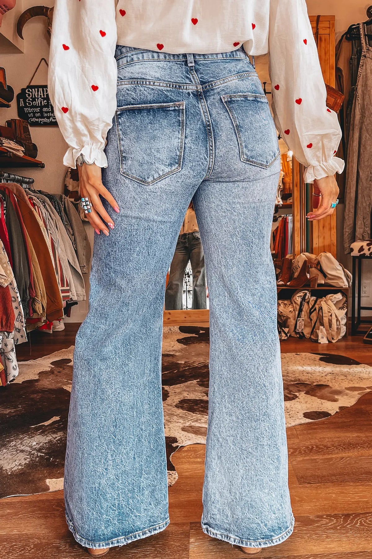 Beau Acid Wash Pocket Detail Flare Jeans – Blue