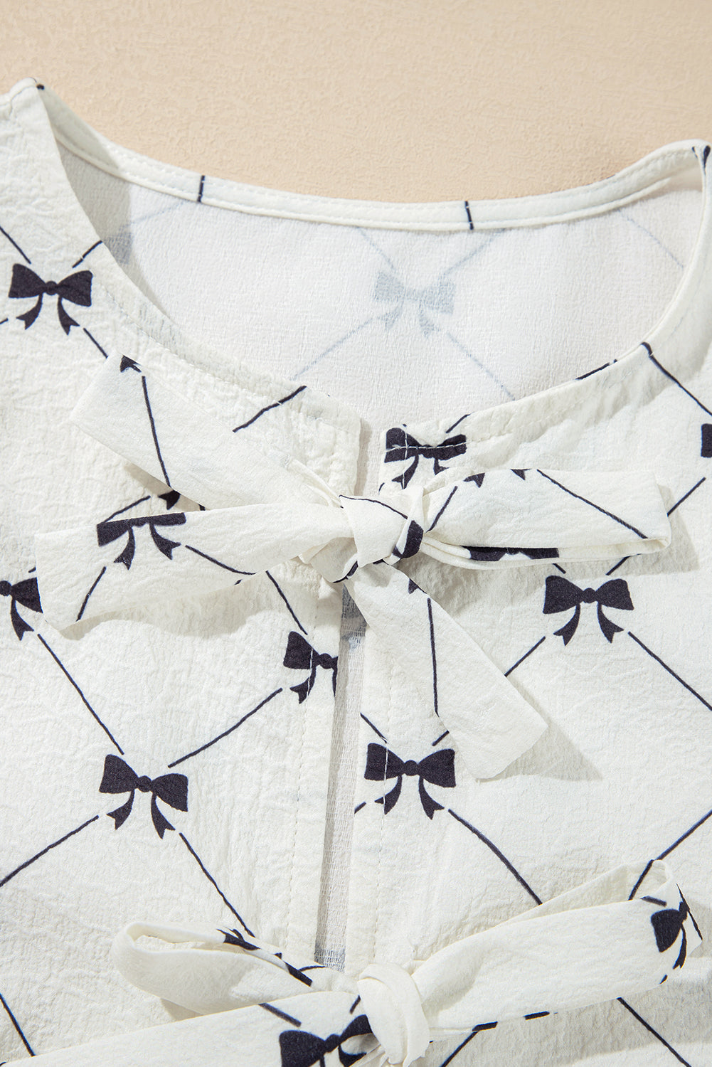 White Bowknot Print Front Knots Bubble Sleeve Blouse eAura