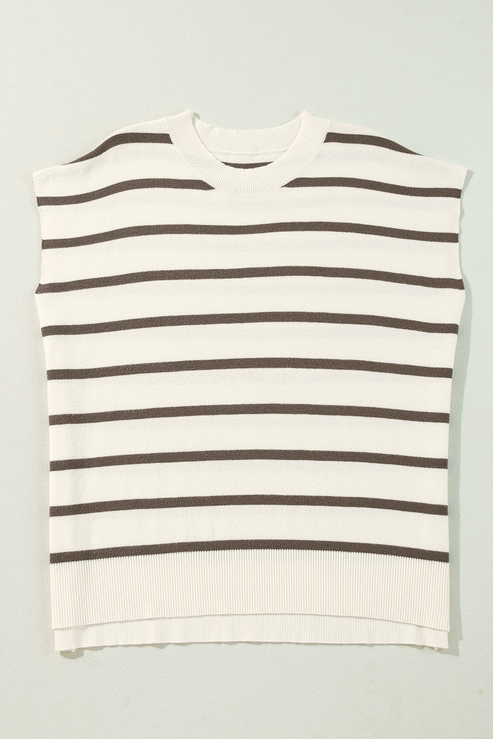 Side Slit Crew Neck Short Sleeve Sweater Tee