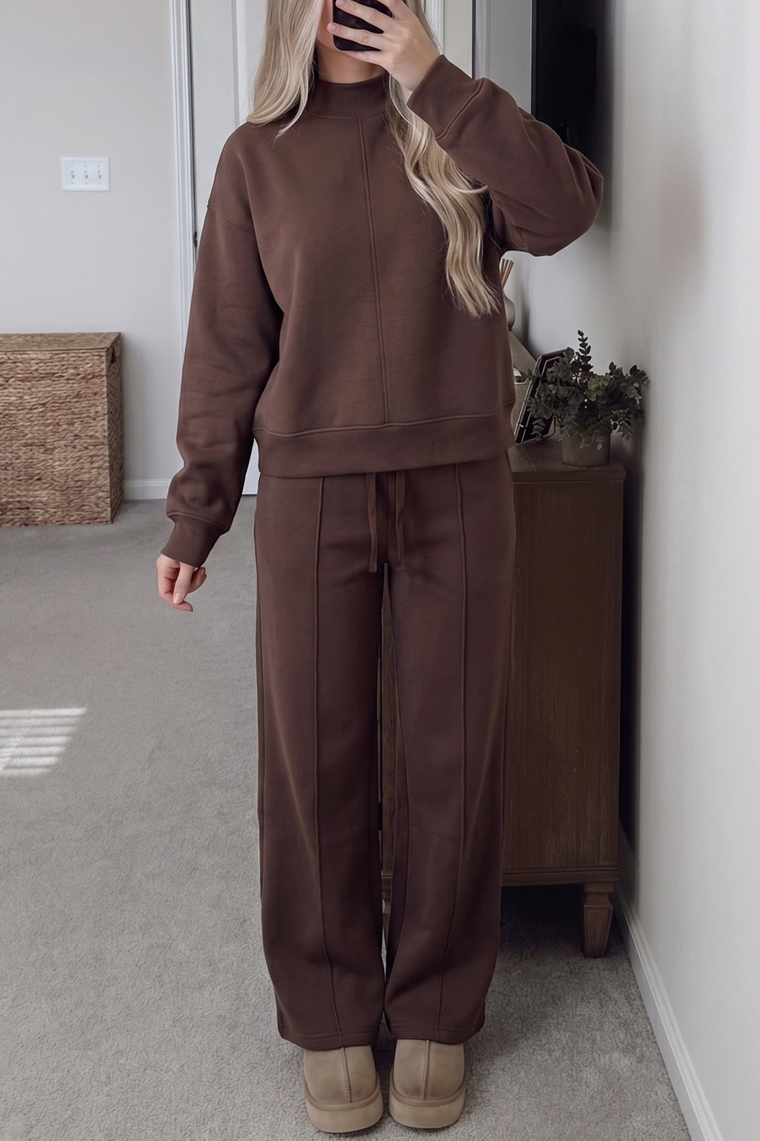 Coffee Solid Color Piping Trim Mock Neck Pullover Drawstring Pants Set – Brown
