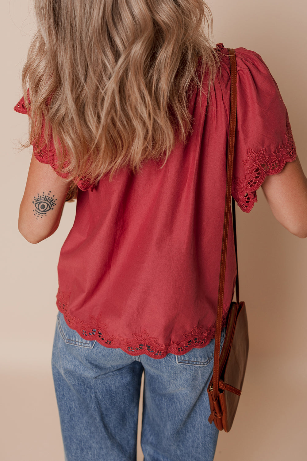 Red Dahlia Floral Embroidered Scallop Trim Short Sleeve V Neck Blouse eAura