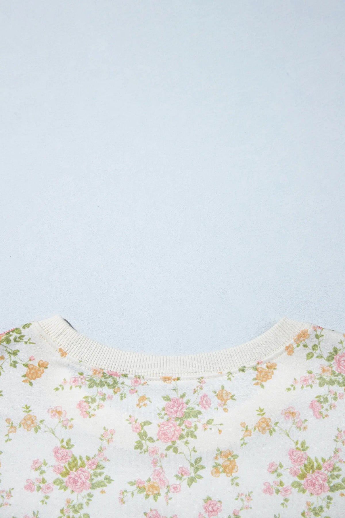 Floral Print Long Sleeve Shift Top Pocketed Shorts 2pcs Set – Beige