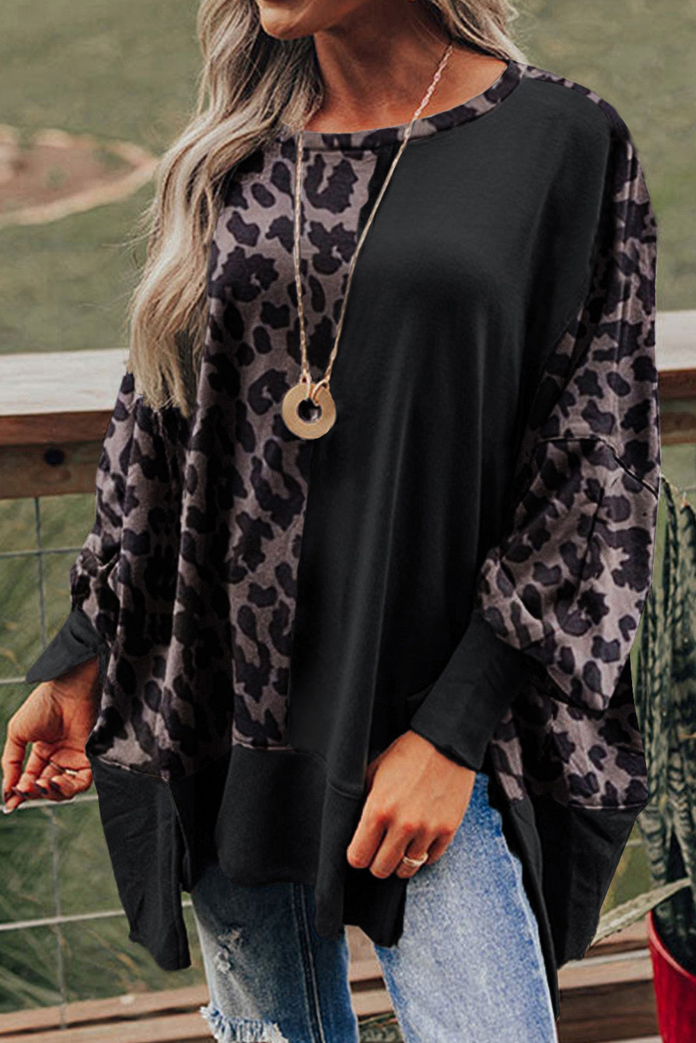 Black Leopard Patchwork Bishop Sleeve Slit Sweatshirt eAura