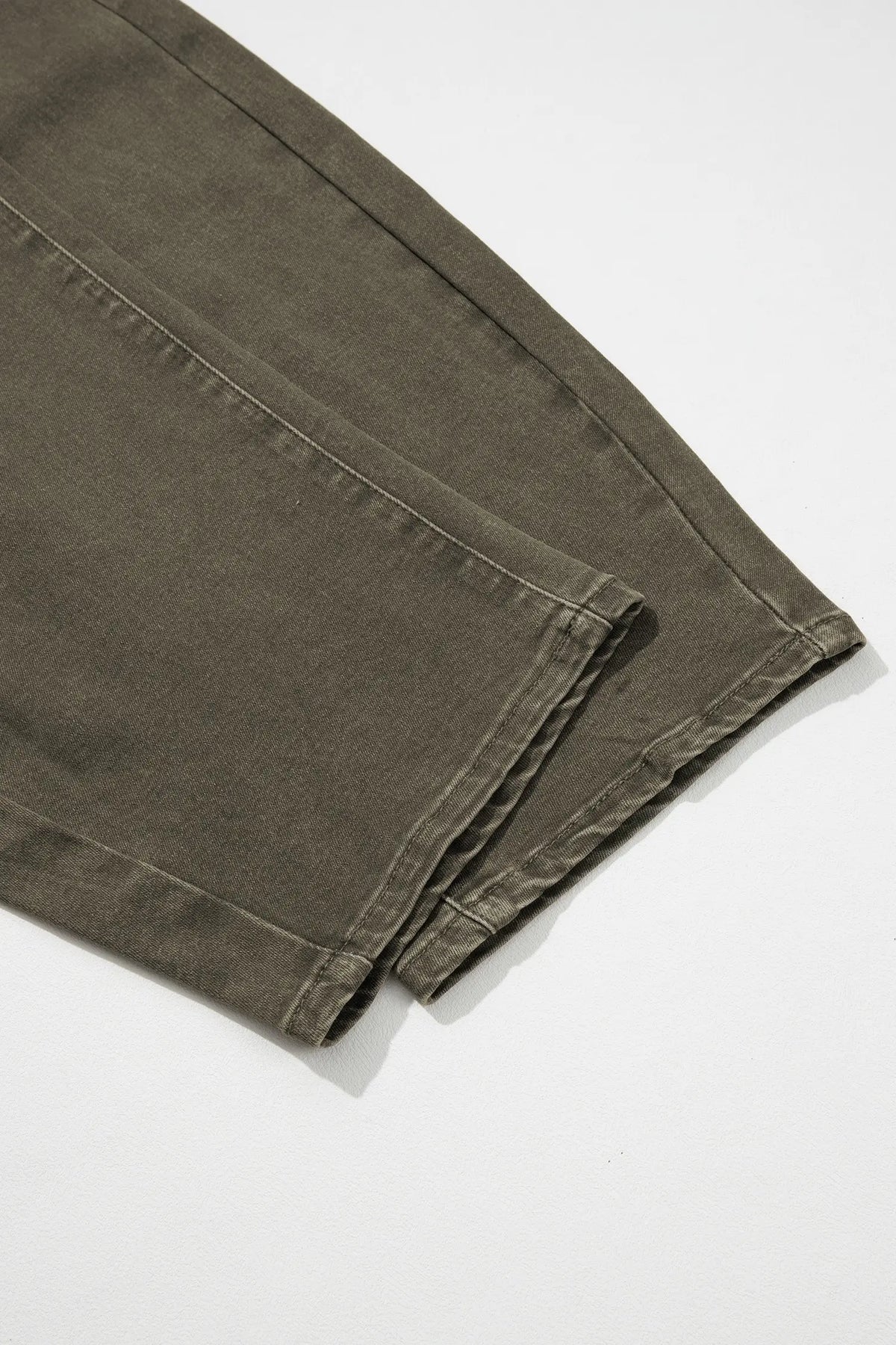 Solid Colour Square Patch Pocket Ankle-length Barrel Jeans – Beau Blue