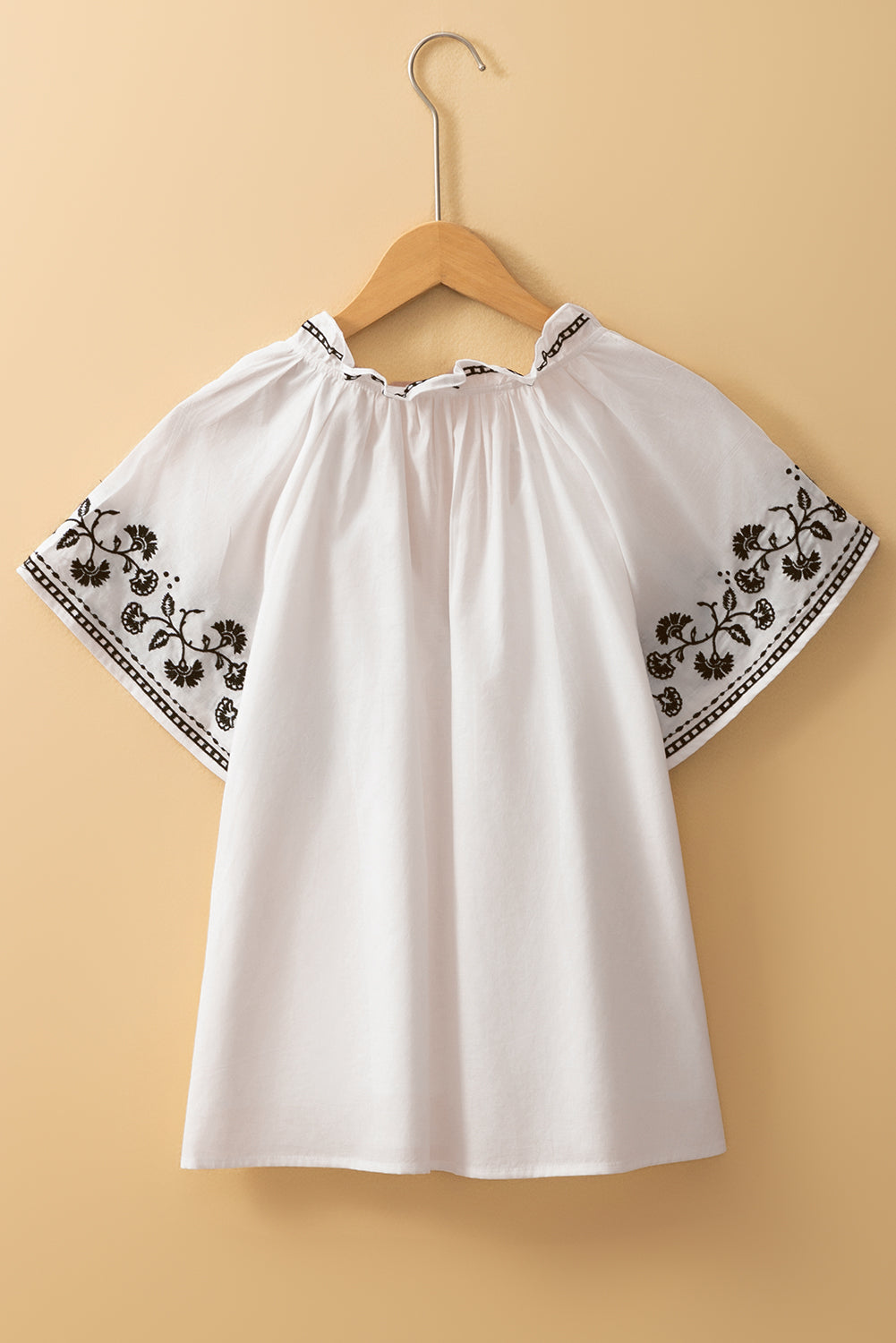 White Floral Embroidered Short Sleeve V Neck Blouse eAura