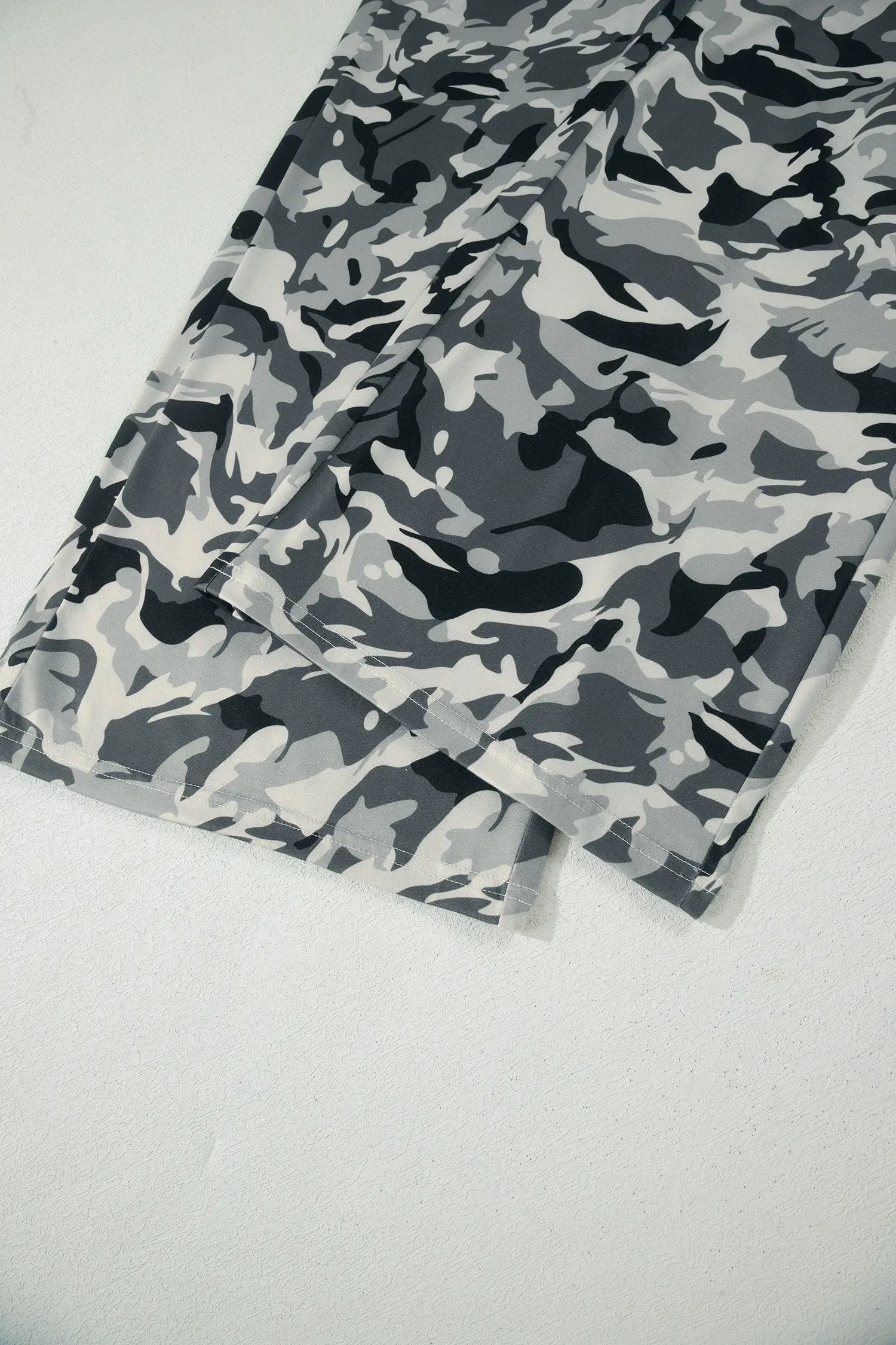 Green Camouflage Print Drawstring Casual Pants