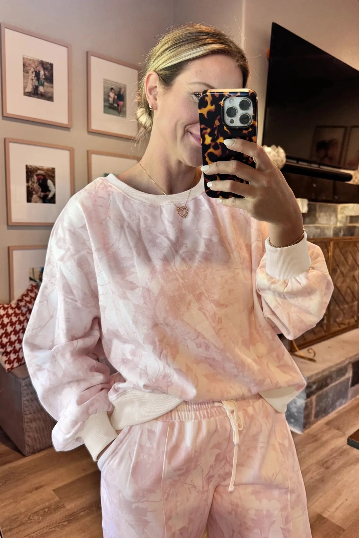Abstract Print Drop Shoulder Drawstring Waist Drawstring Hem Pant Set – Pink