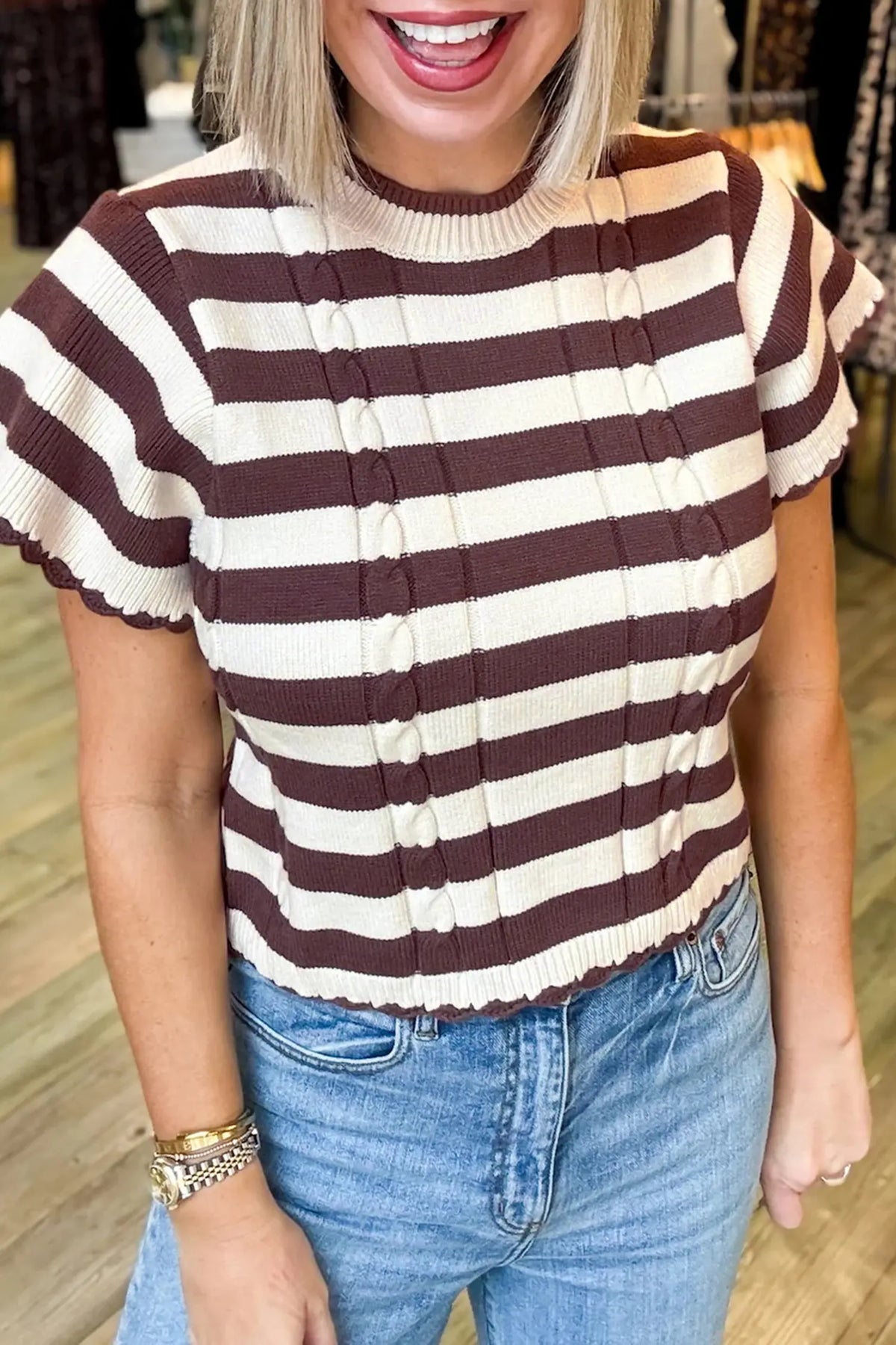 Ribbed Knit Cable Detail Short Sleeve Sweater – Brown Stripe