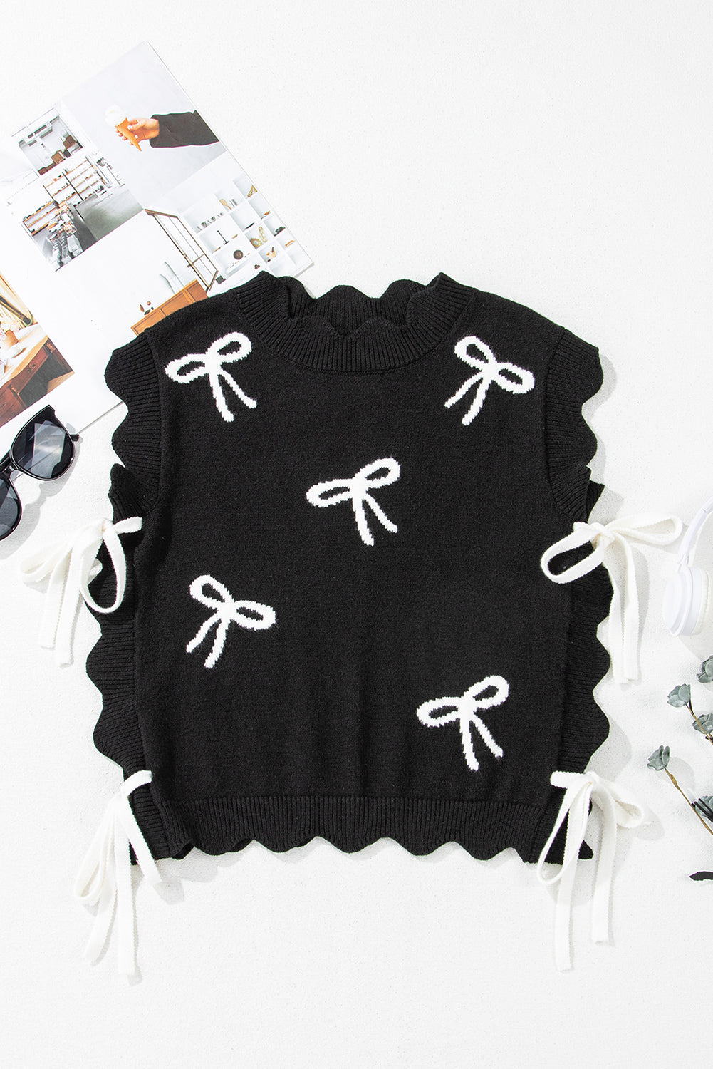 Black Bow Print Side Ties Scalloped Hem Sweater eAura