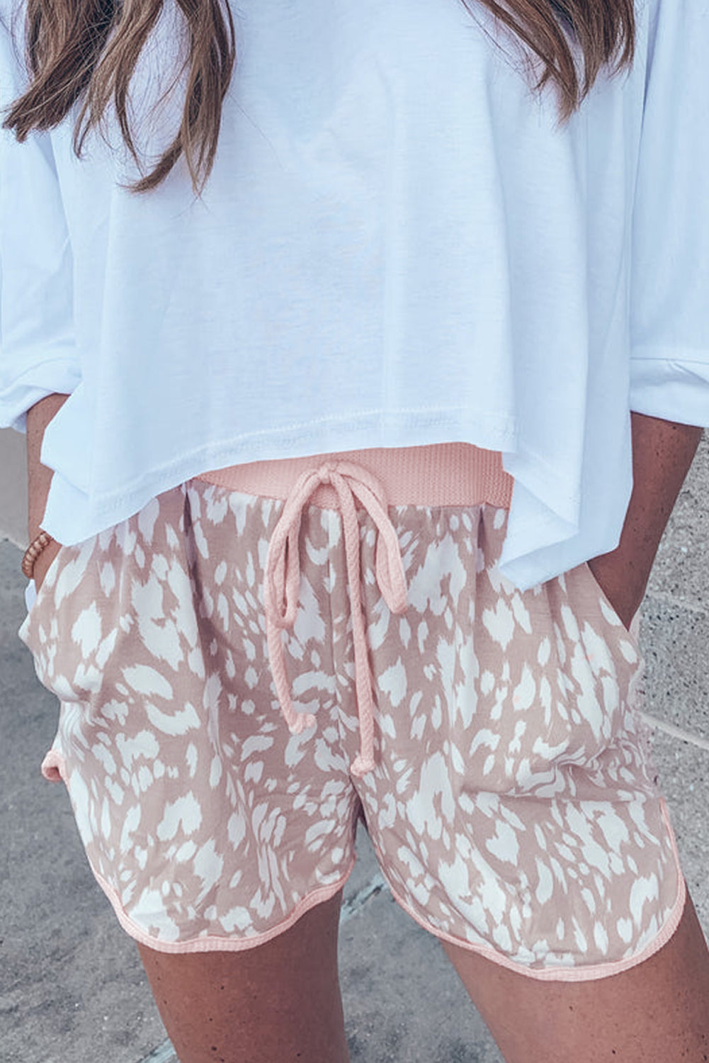 Khaki Classic Leopard Arched Hem Elastic Waist Casual Shorts eAura