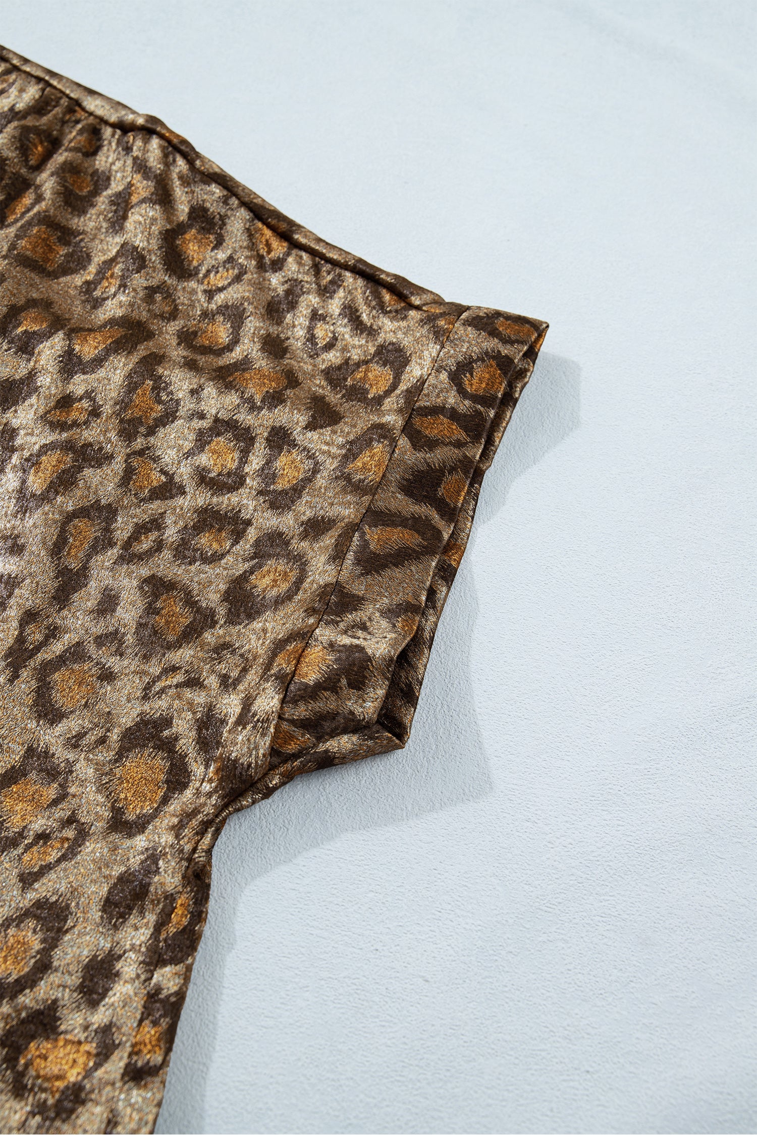 Plus Size Leopard Print Dolman Shirt – Gold
