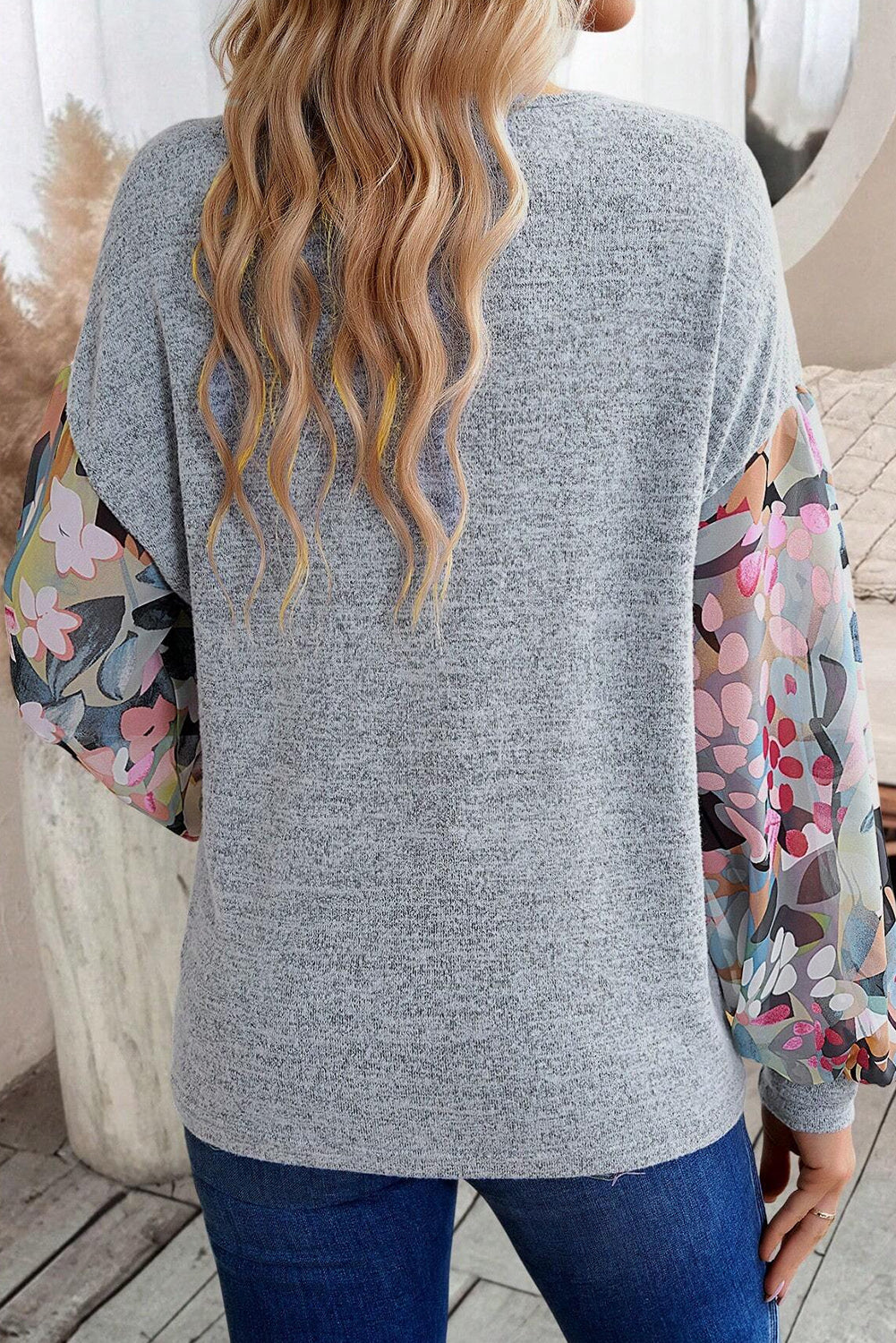 Grey Floral Lantern Sleeve Patchwork Buttoned V Neck Top eAura