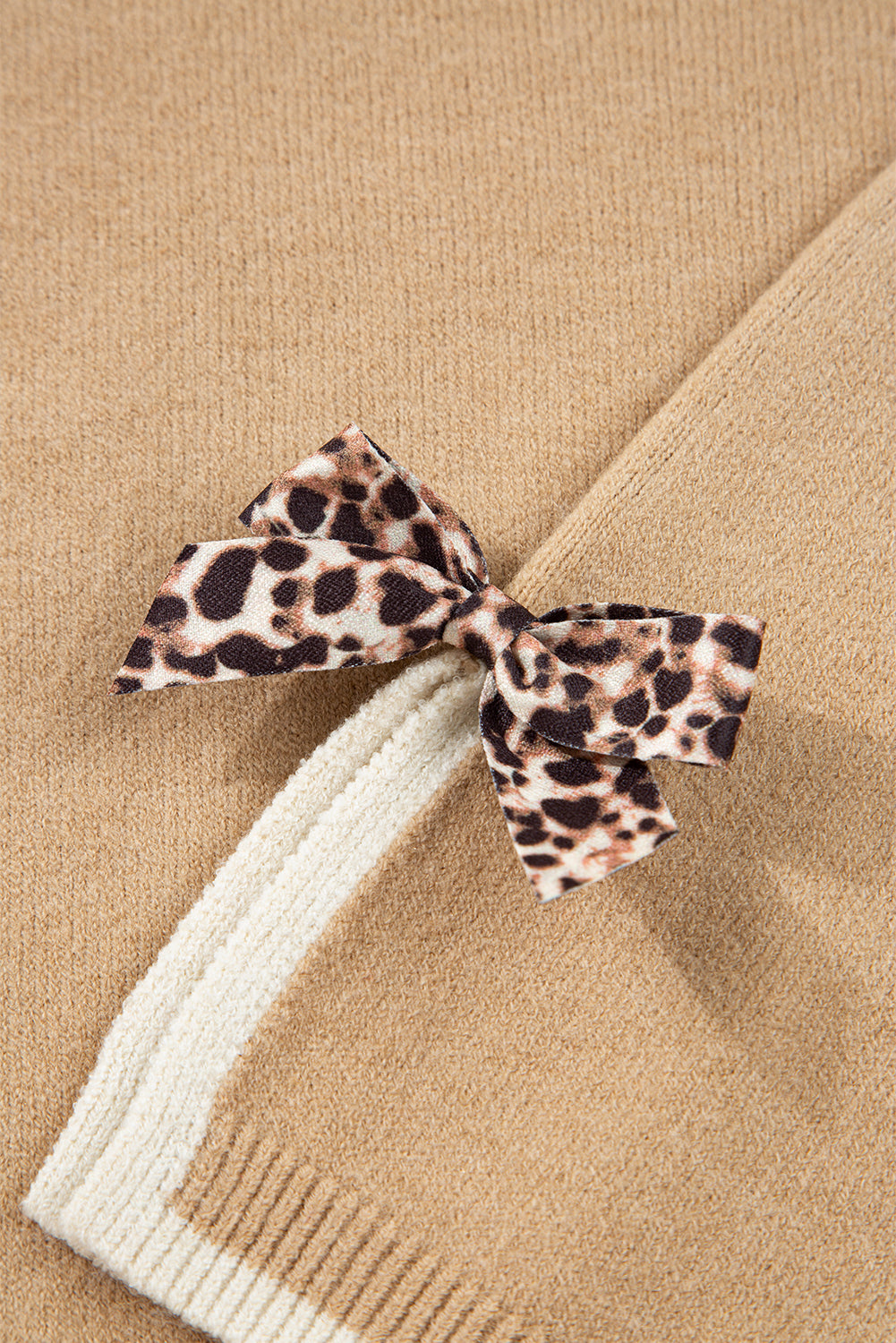 Leopard Bow Decor Split Cuff Contrast Trim Sweater - eAura