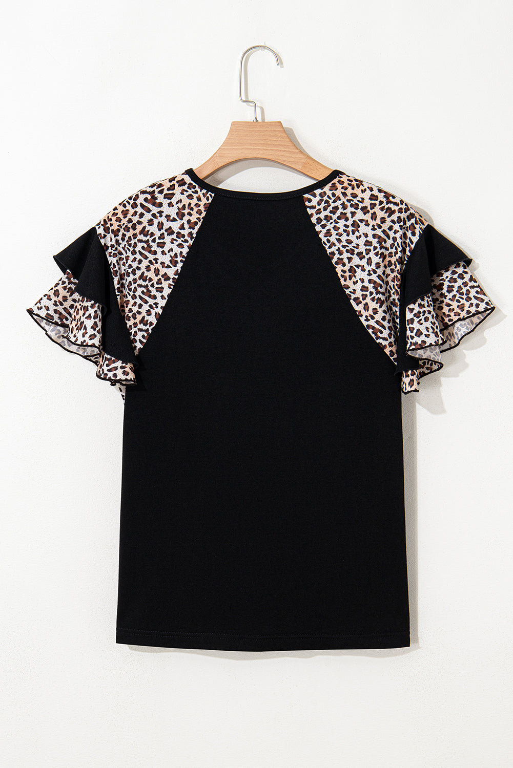 Black Leopard Print Patchwork Ruffled Sleeve V-Neck T-Shirt - eAura