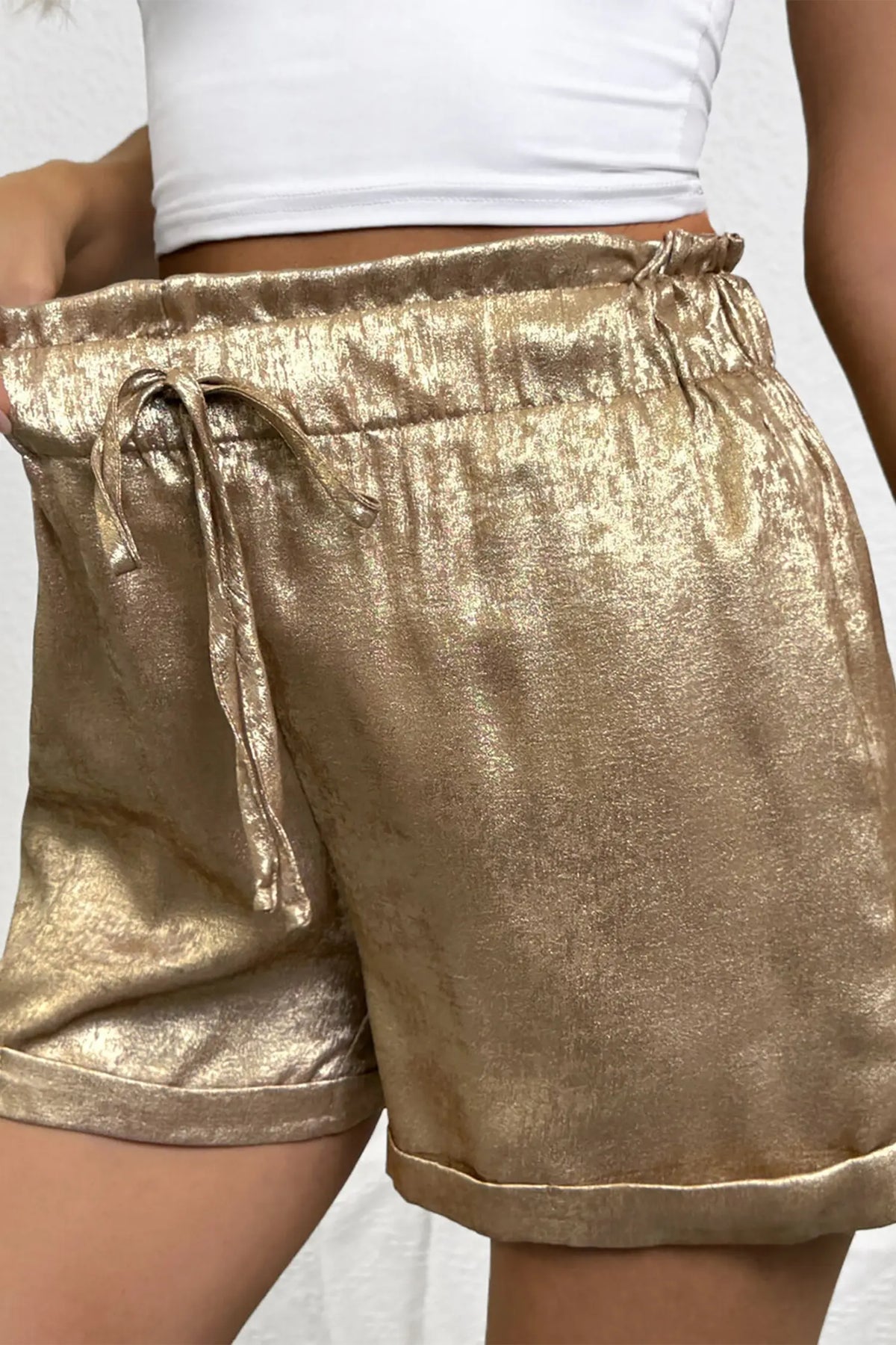 Metallic Luster Tie Elastic Waist Cuffed Hem Shorts