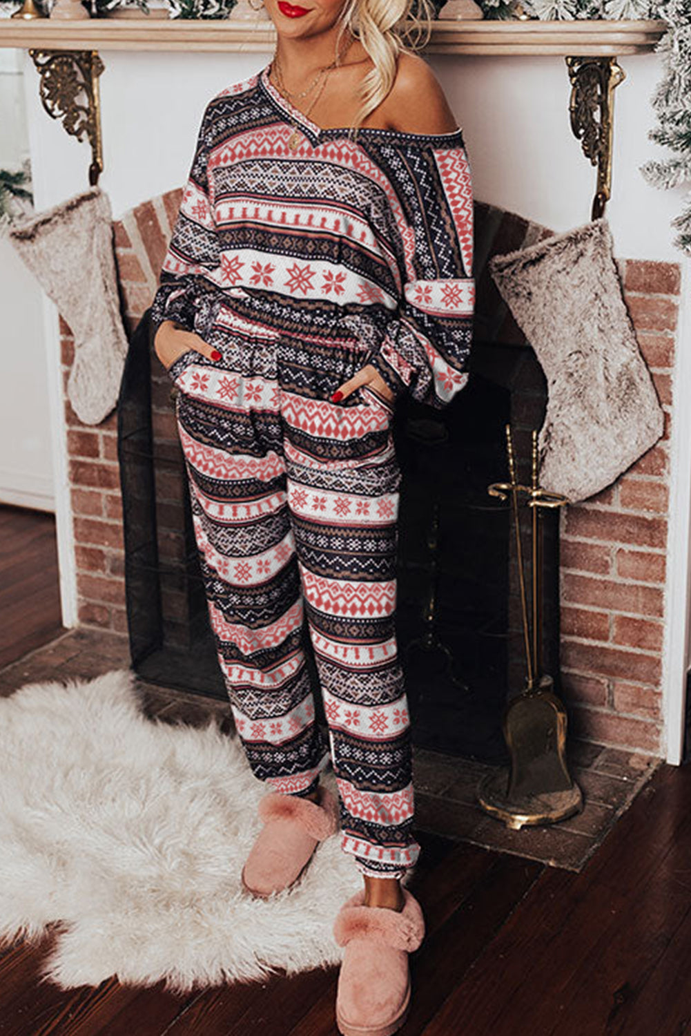 Retro Christmas Pattern Loose Pullover Pyjama Set - eAura