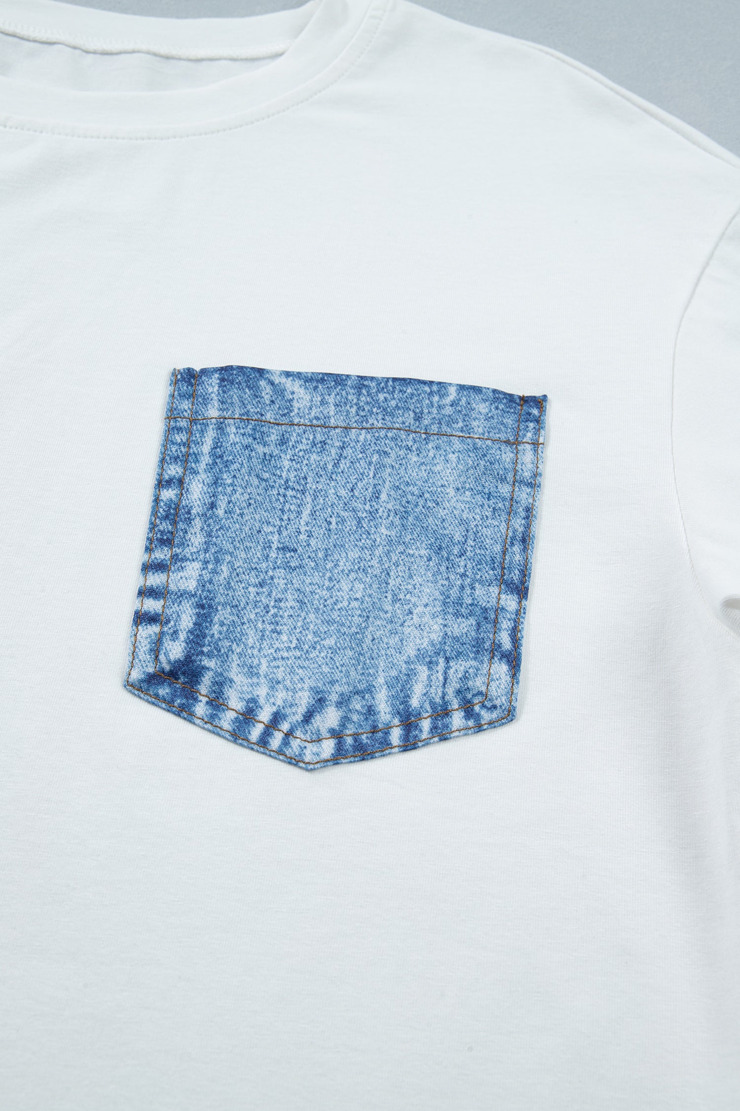 Colour Block Chest Pocket Patched Casual Short Sleeve Top