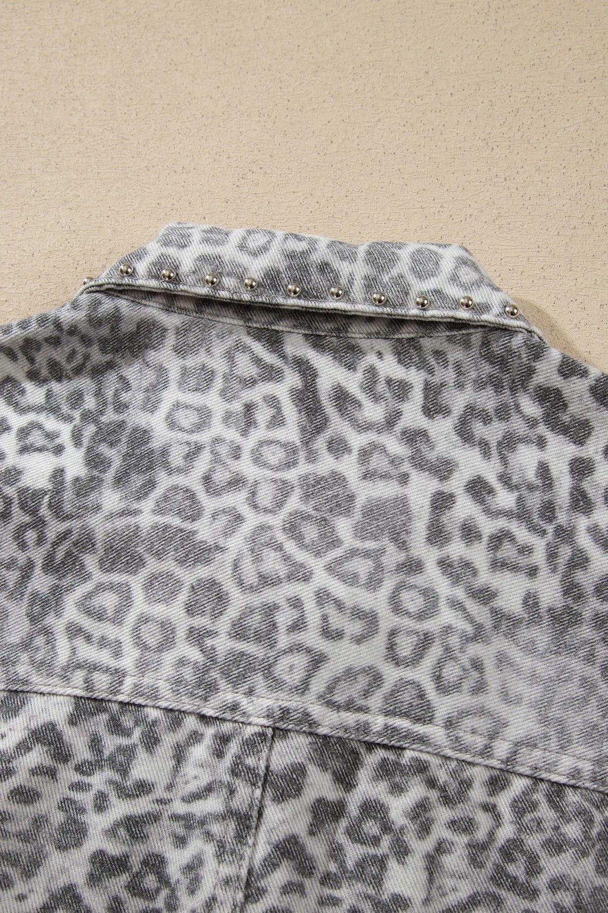 Leopard Print Studded Collar Studded Patch Pocket Denim Jacket – Khaki