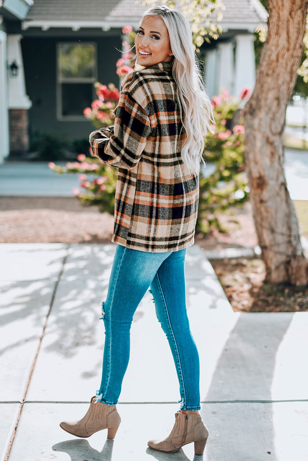 Geometric Plaid Print Pocketed Shacket eAura