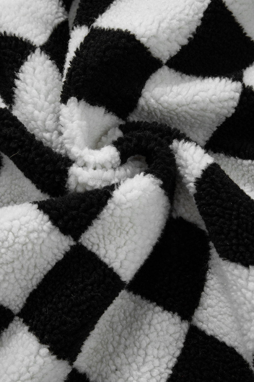 Black Checkered Side Pockets Collared Buttoned Fleece Jacket eAura