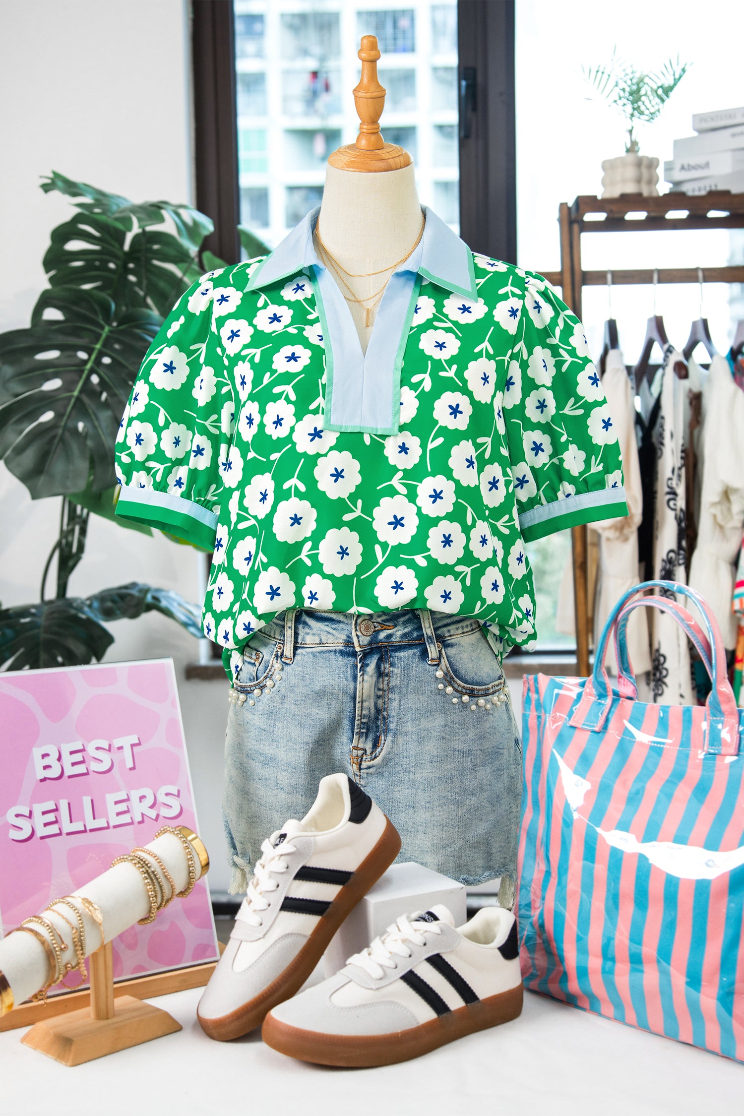 Flower Printed Contrast Patchwork Collar Short Sleeve Blouse – Green