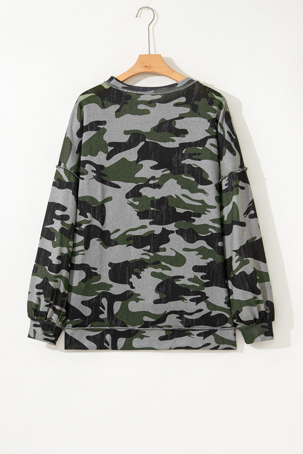 Retro Camouflage Print Exposed Seam Patchwork Drop Shoulder Sweatshirt - eAura