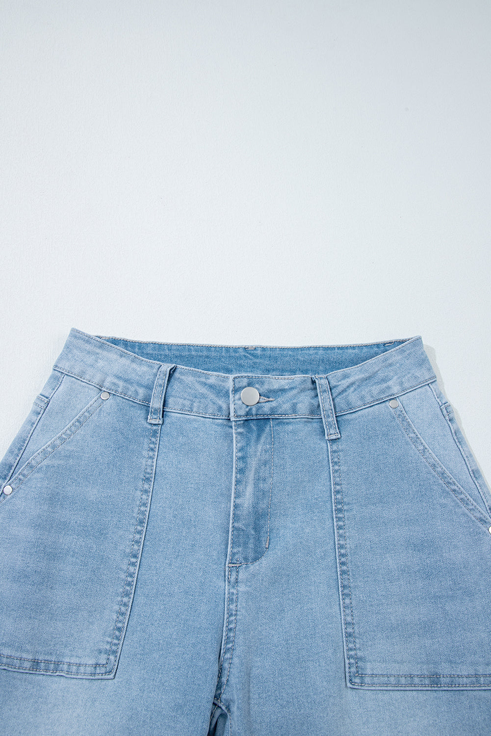 High Rise Barrel Relaxed Patch Pocket Jeans - eAura