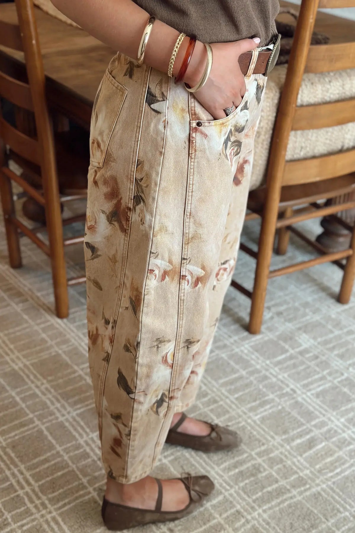 Retro Floral Print Relaxed Barrel Jeans – Khaki