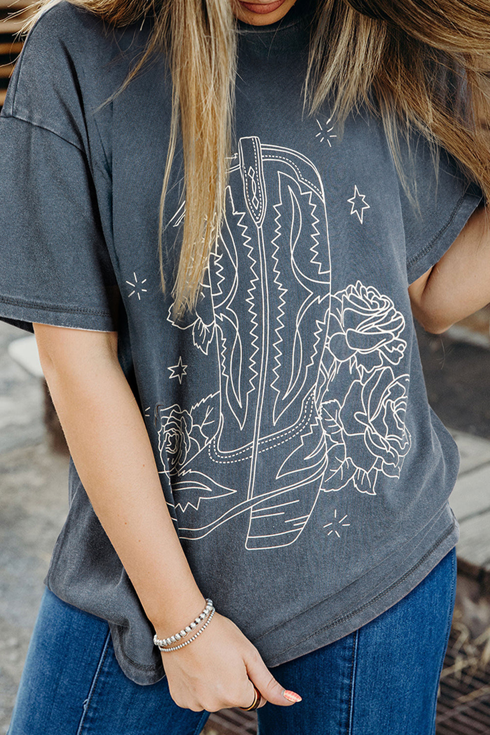 High-Rise Western Cowboy Boots Graphic Tee eAura