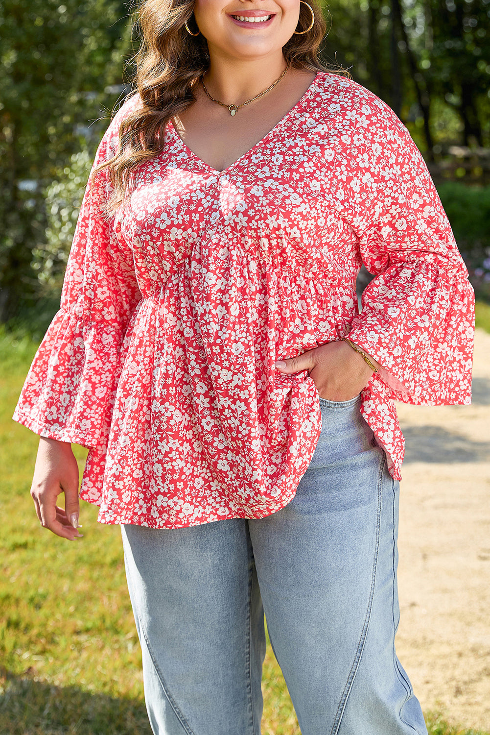 Red Plus Size Floral V Neck Flared Bracelet Sleeve Blouse BB Fashion Outlet