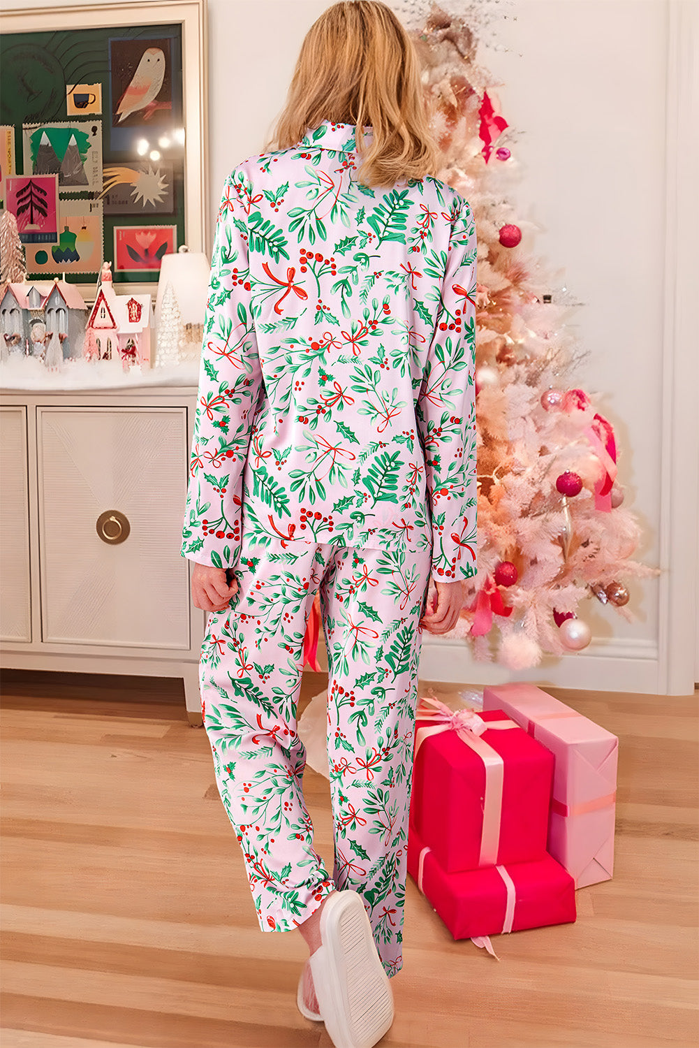 Pink Christmas Berries Print Satin Long Sleeve Pyjama Set eAura