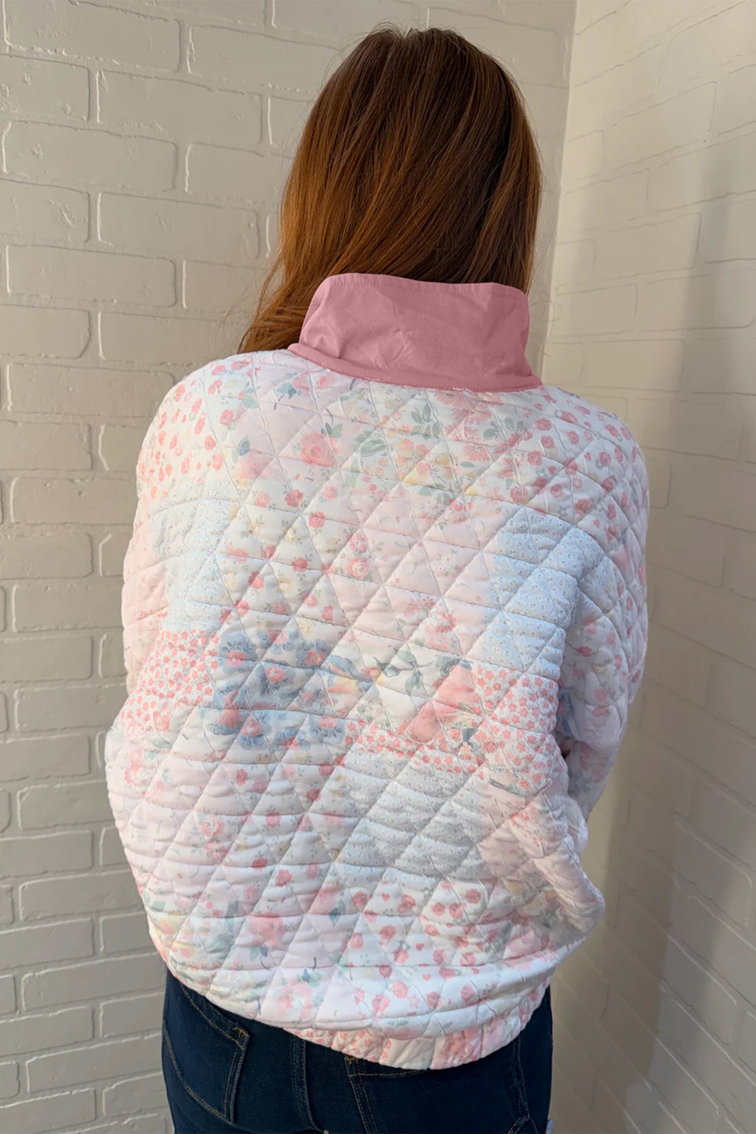 Floral Quilted V-Neck Plus Size Fake Pocket Sweatshirt – Pink