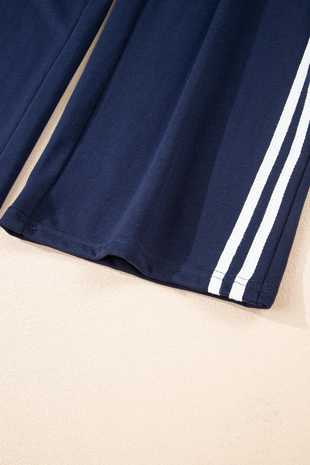 Varsity Striped Detail Crewneck Pullover Elastic Sweatpants 2pcs Co-ord eAura