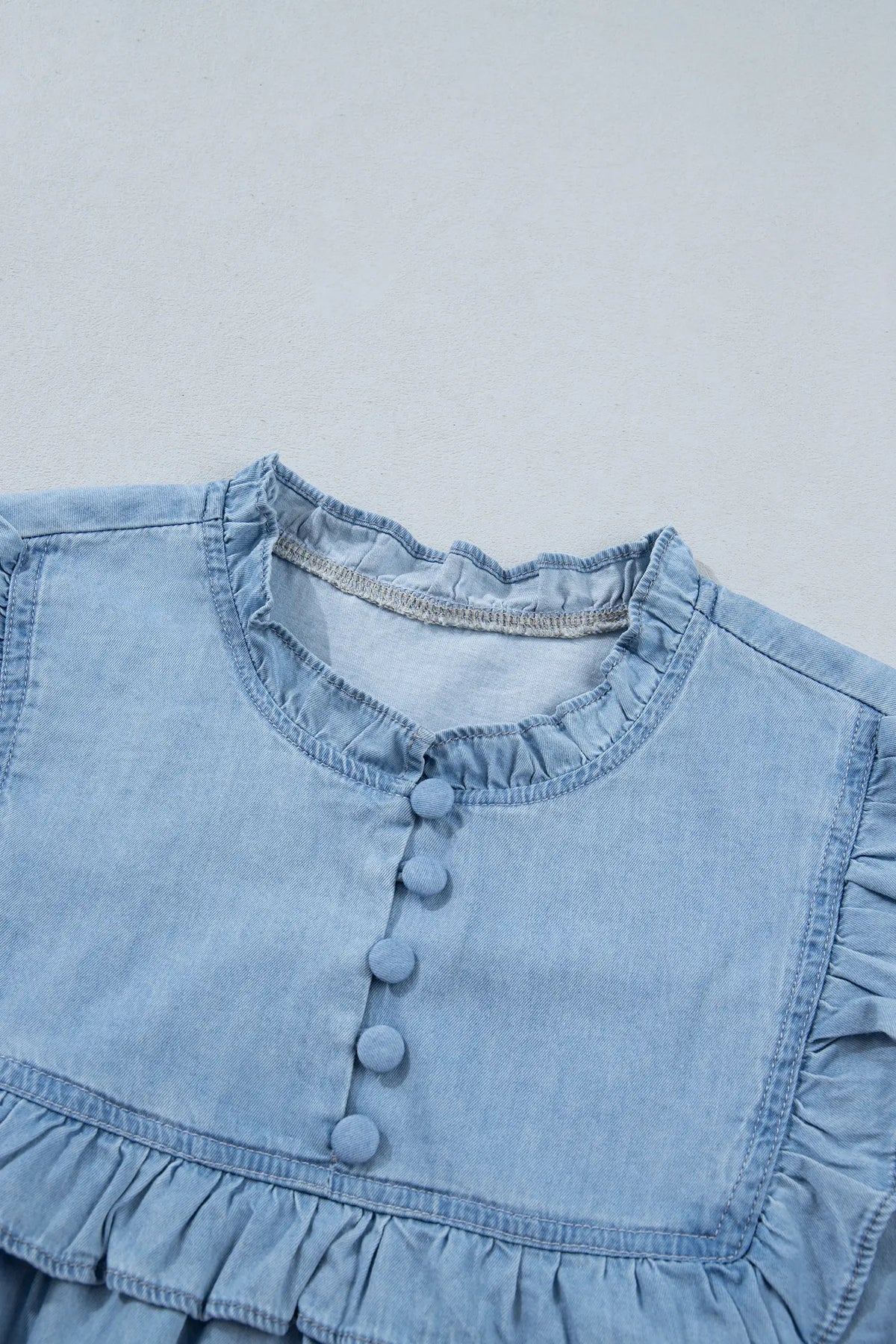 Beau Western Ruffle V Neck Long Sleeve Chambray Blouse – Blue