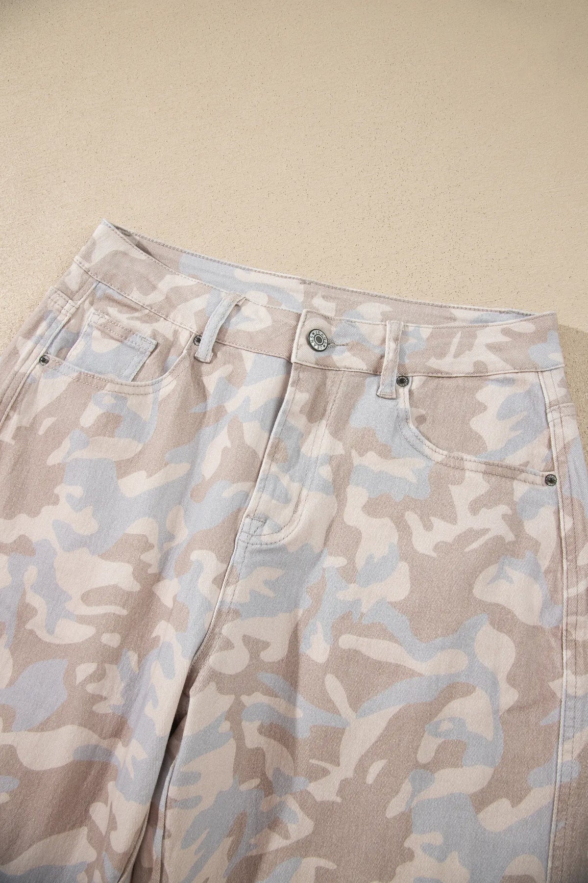 Jeans Ankle-Length Harem Fit with Camouflage Print and Rivet Pocket Detail