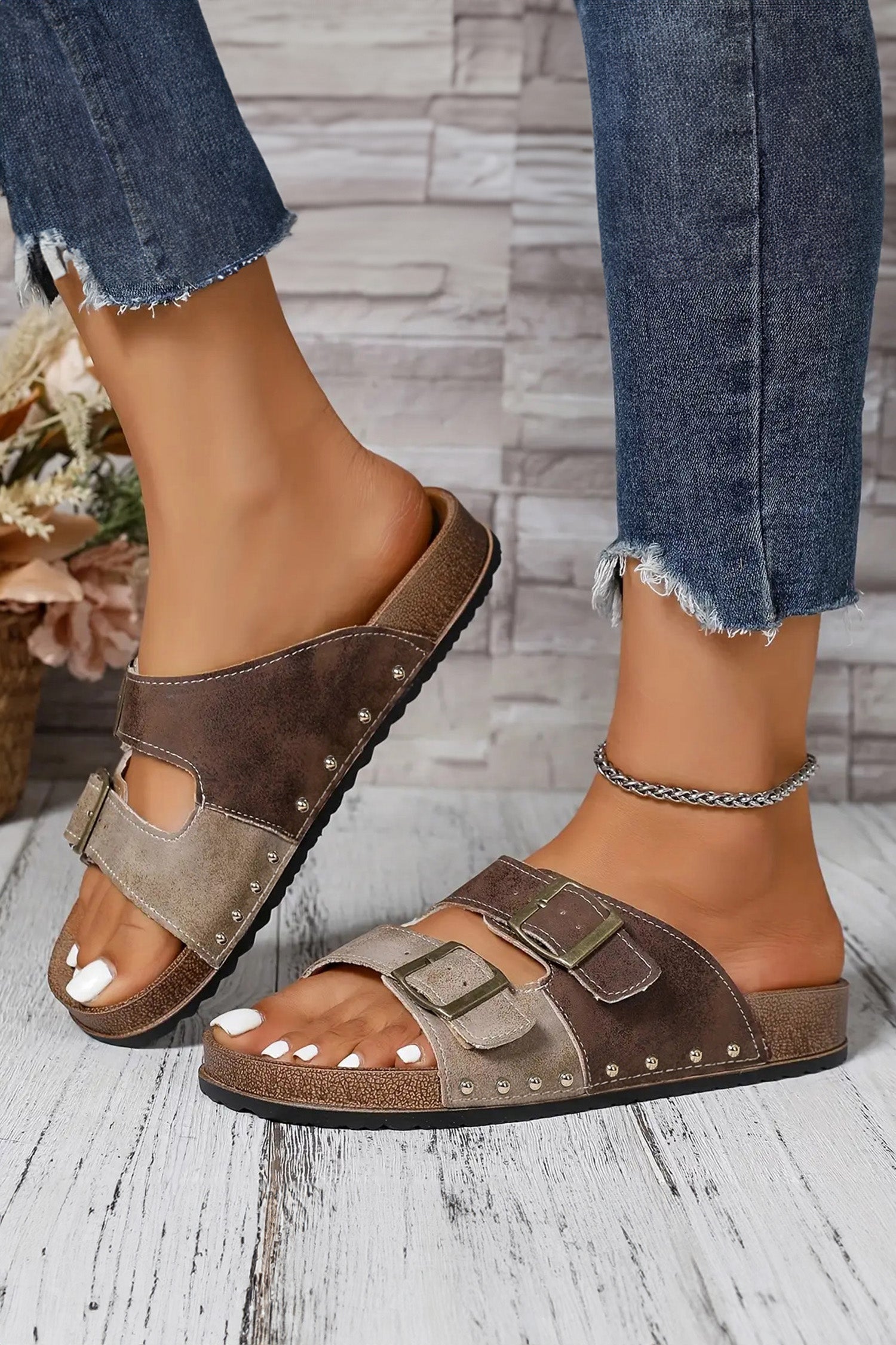 Leopard Two-Tone Buckle Strap Hollowed Faux Suede Sandals