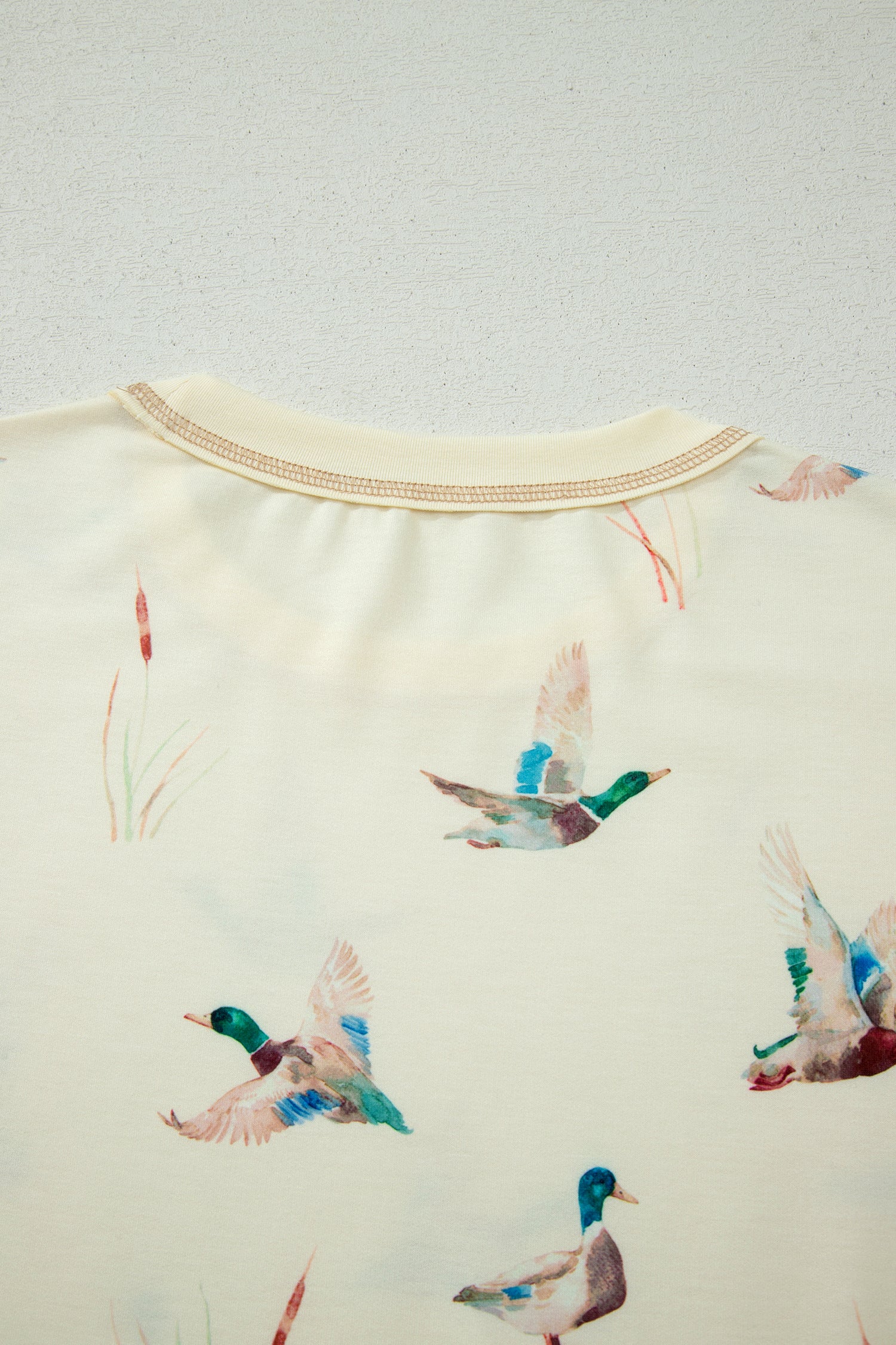 Mallard Duck Print Oversized Tee Drawstring Short Set – Beige