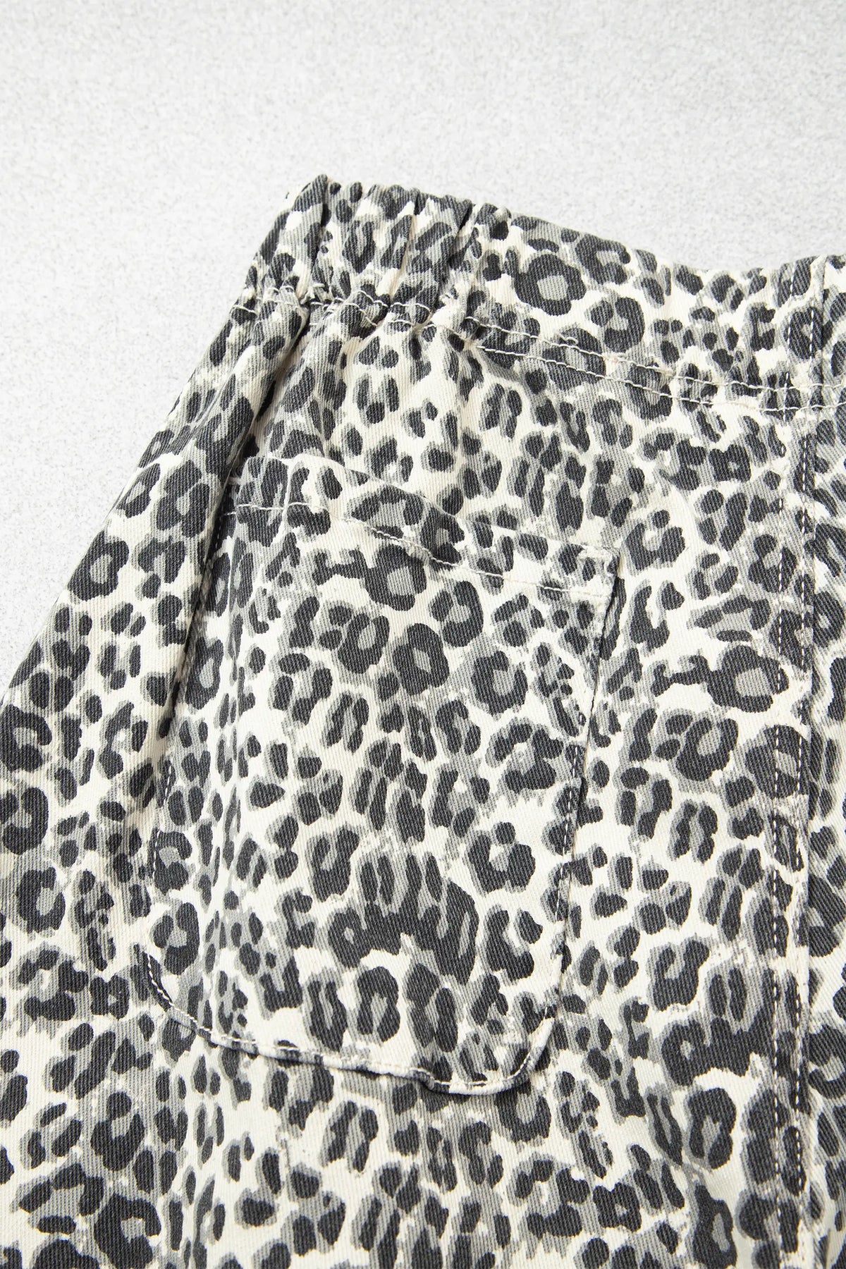 Leopard Print Rainbow Striped Detail Buttoned Loose Jogger Jeans – Brown