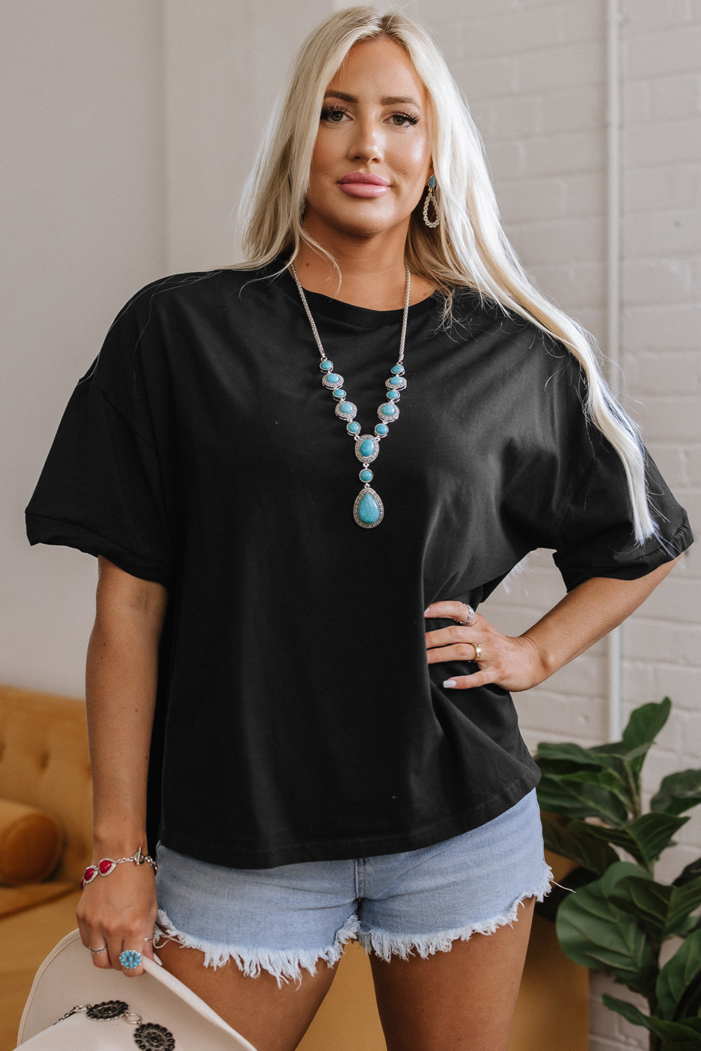 Black Loose Half Sleeve Hi Low Hem T Shirt eAura