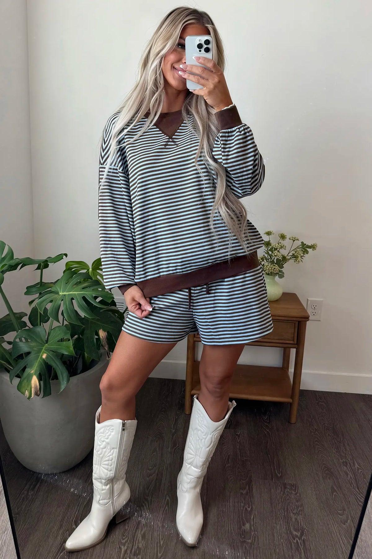 Oversized Long Sleeve Top Drawstring Loose Shorts 2pcs Set – Brown Stripe