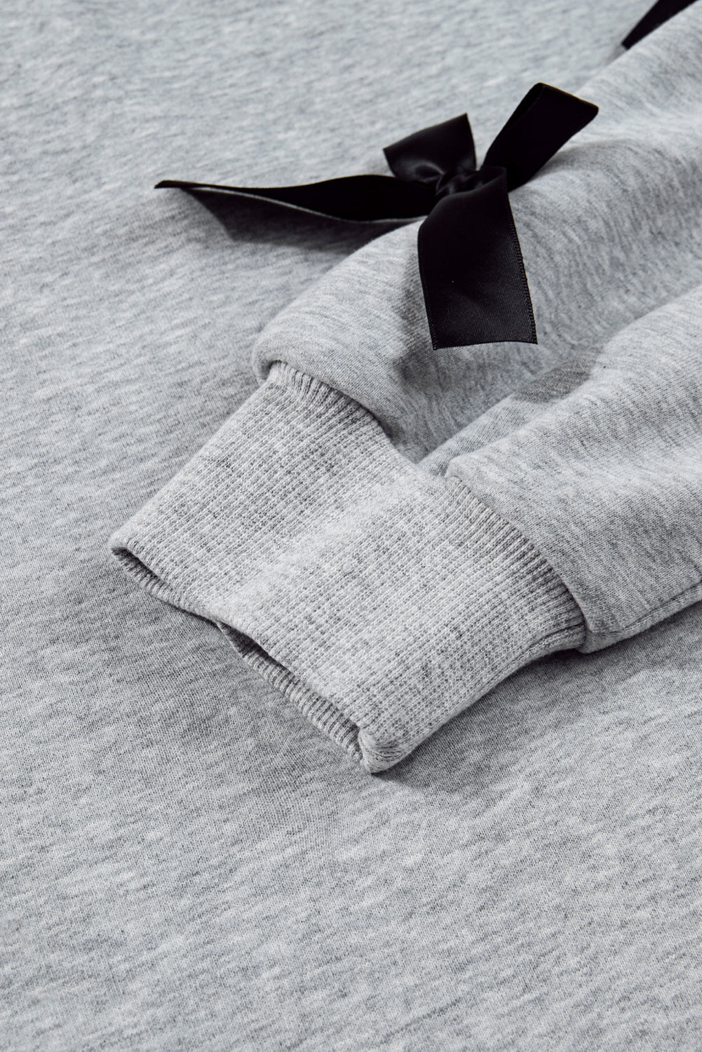 Light Grey Contrast Bow Applique Drop Sleeve Round Neck Sweatshirt eAura