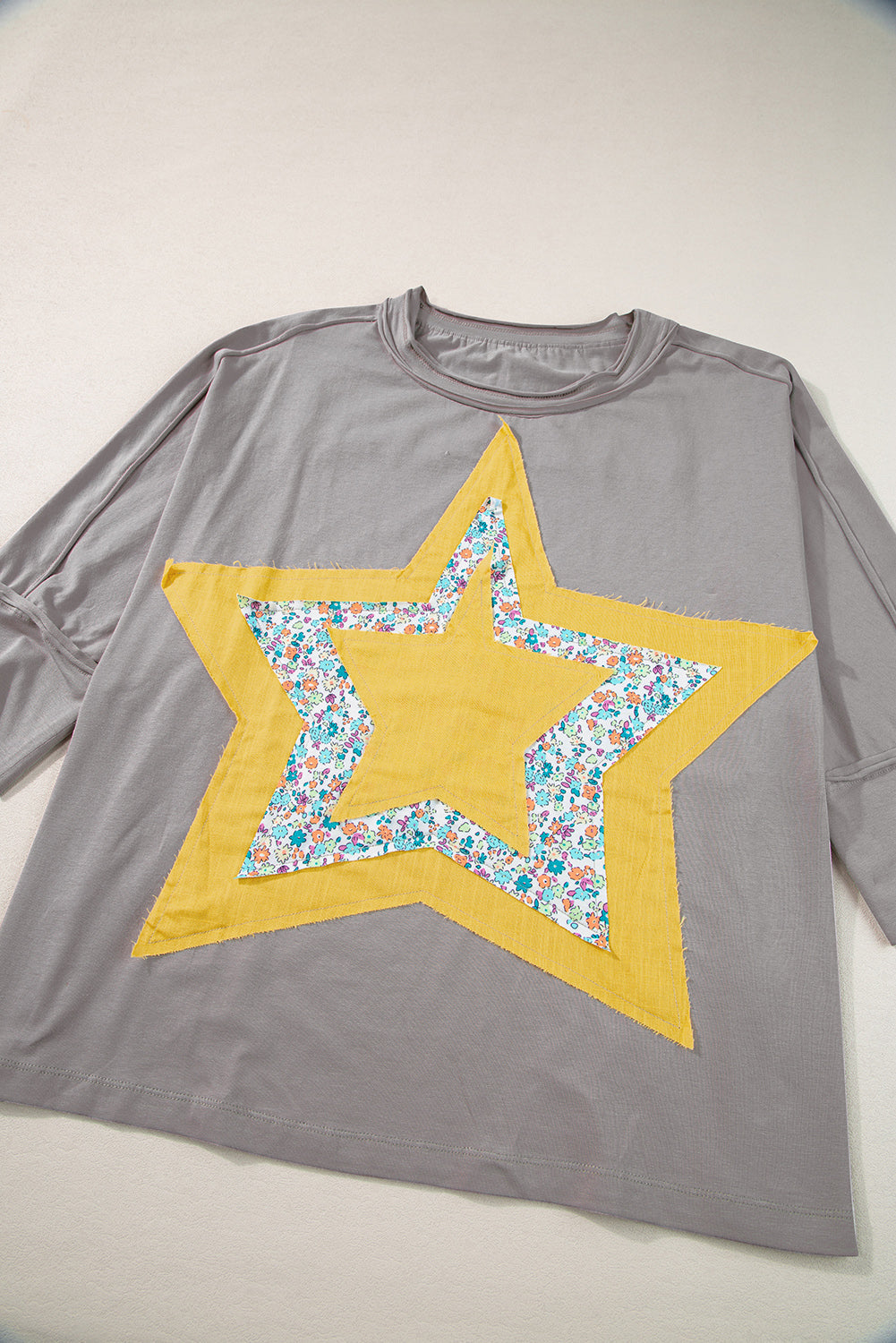 Medium Grey Floral Starbust Exposed Seam Mineral Wash Top eAura