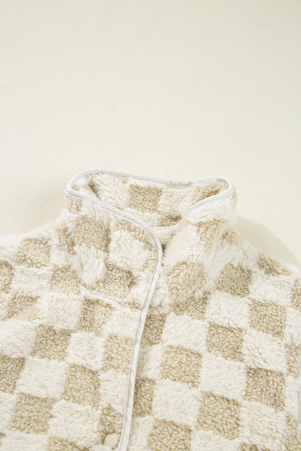 Sherpa Checkerboard Snap Button Gilet Jacket With Pocket eAura