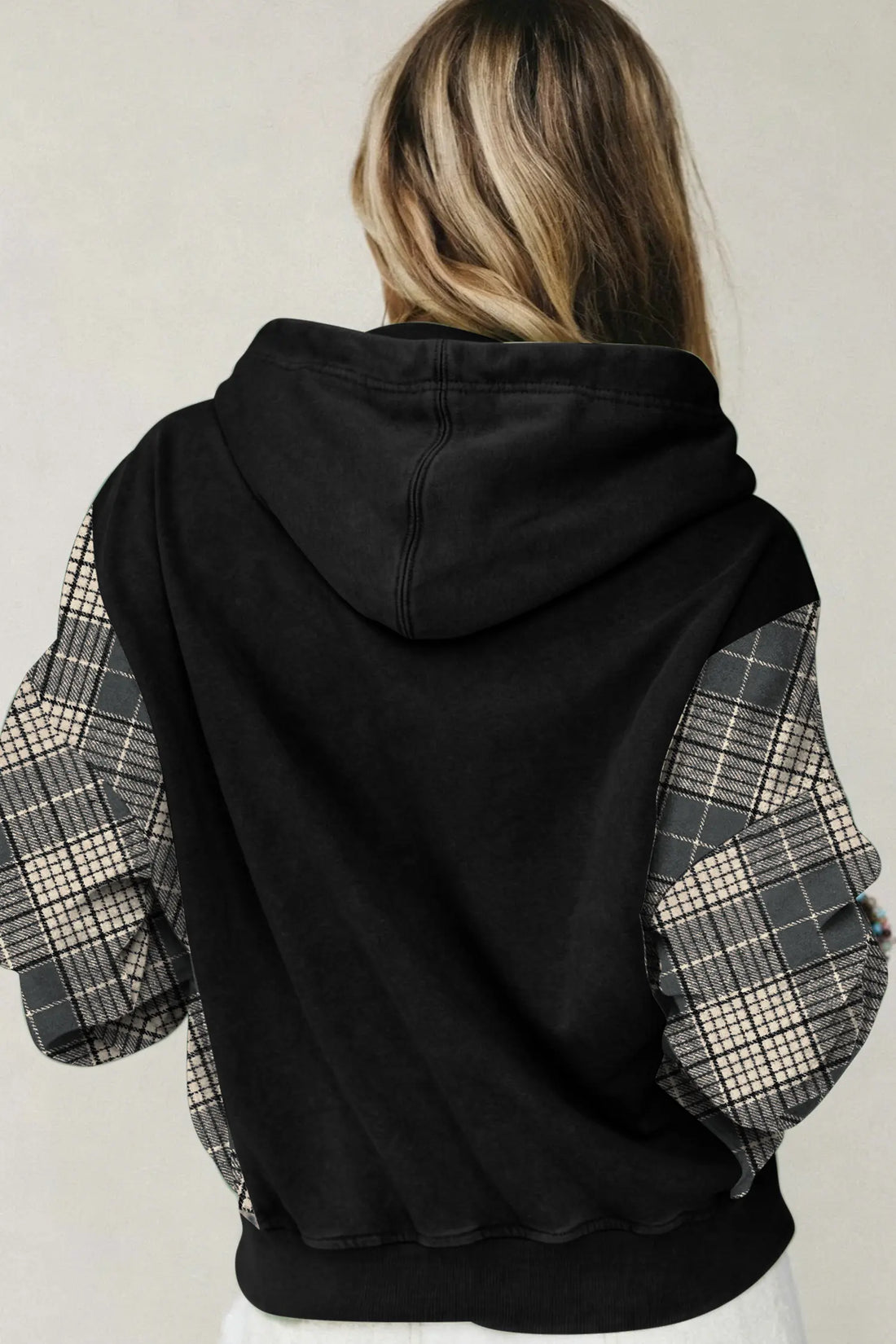 Plaid Sleeve Drawstring Pocket Hooded Sweatshirt