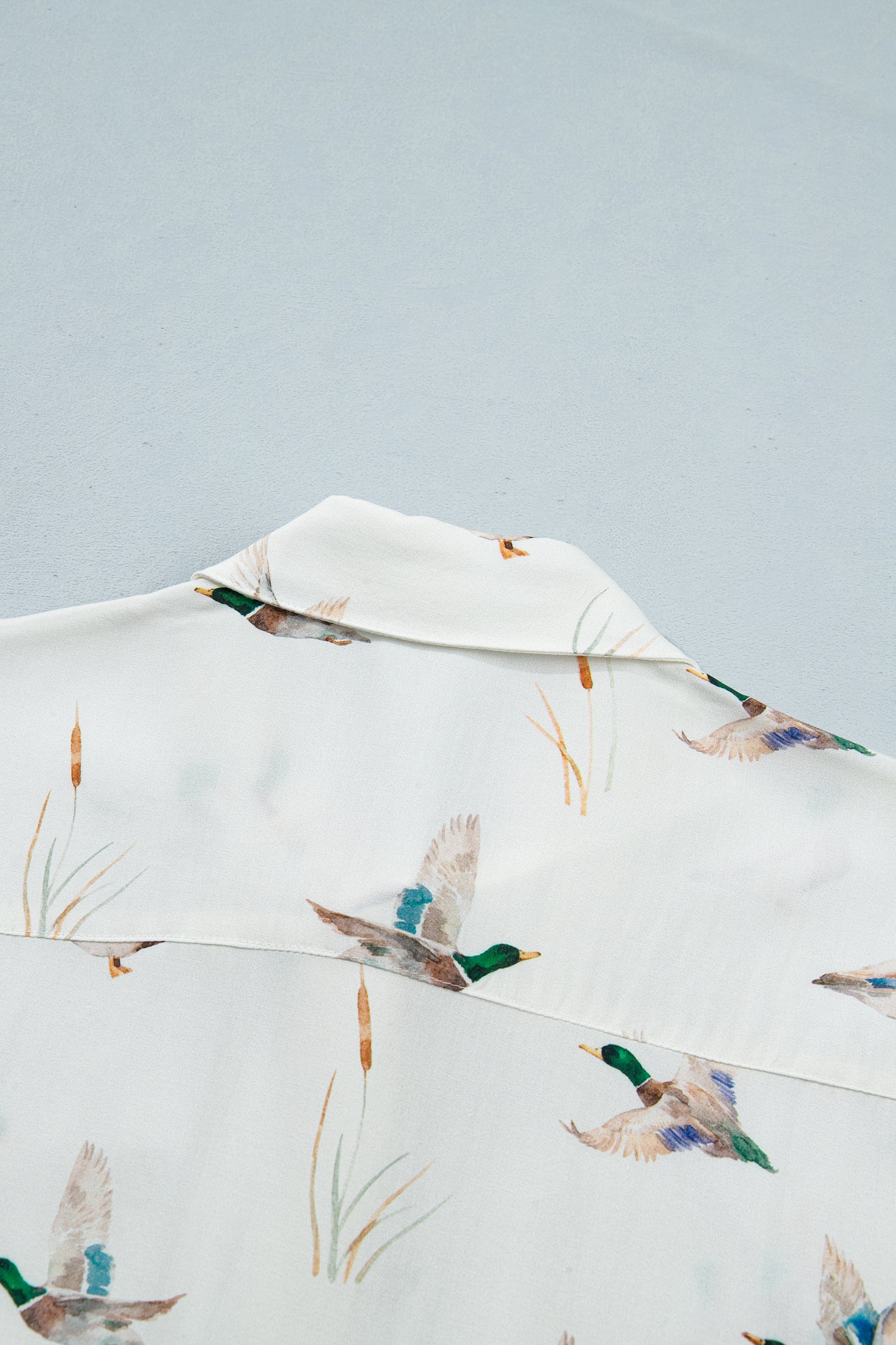 Mallard Printed Button Flap Pocket Short Sleeve Shirt – White