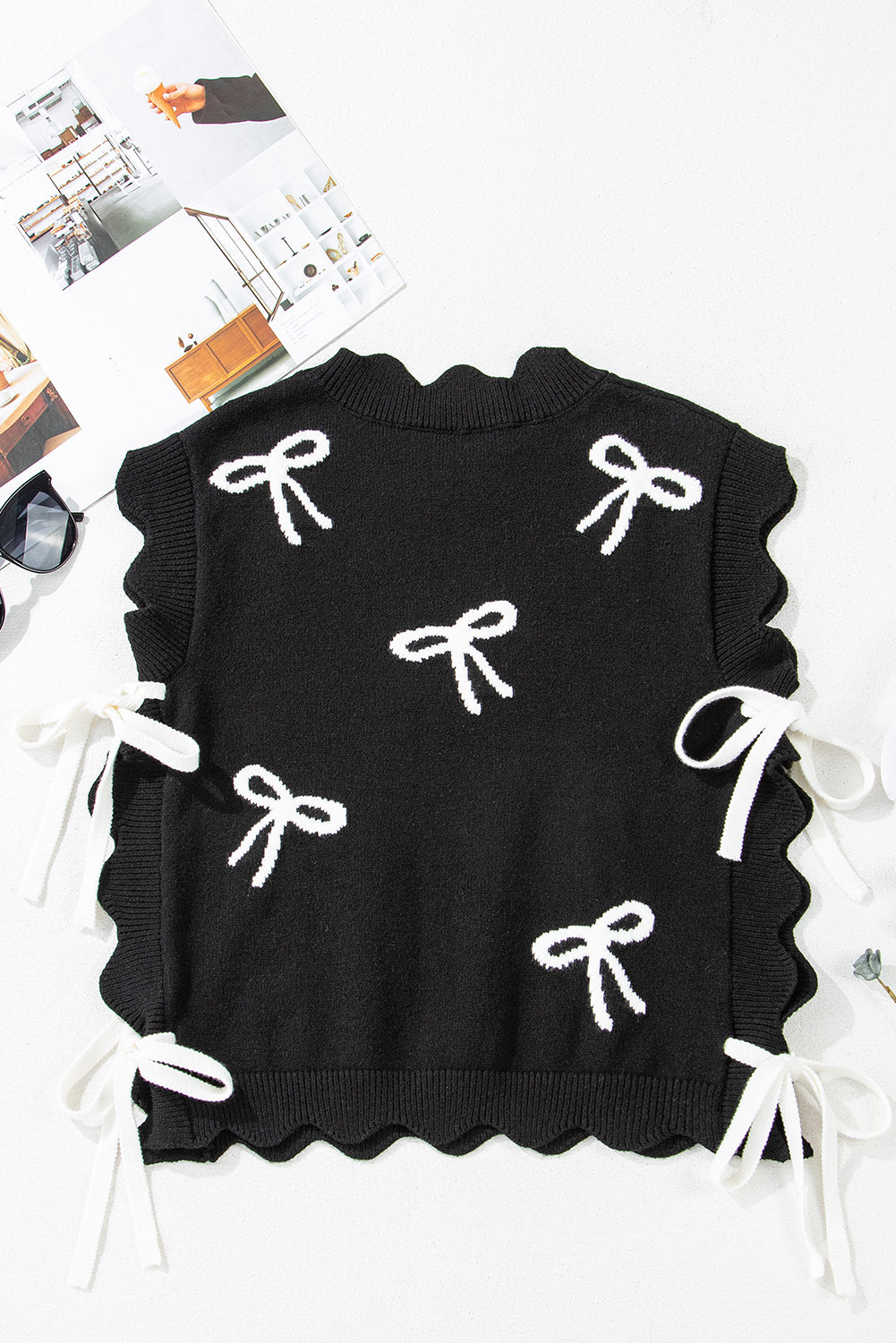 Black Bow Print Side Ties Scalloped Hem Sweater eAura