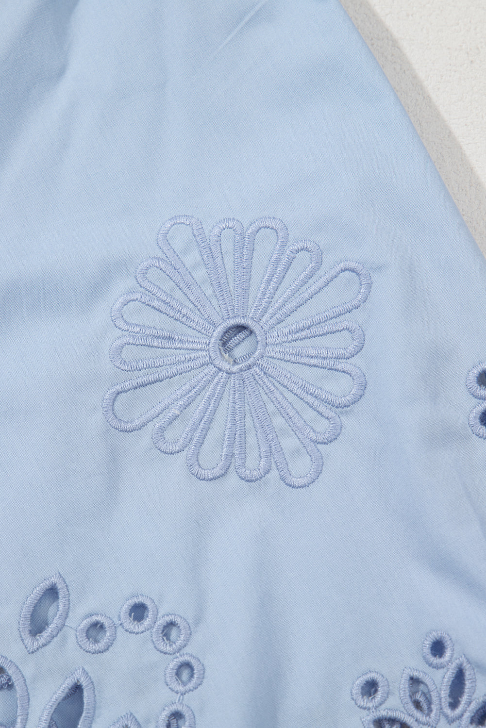 Beau Blue Eyelet Flower Embroidered Puff Short Sleeve Patchwork Crew Neck Blouse eAura