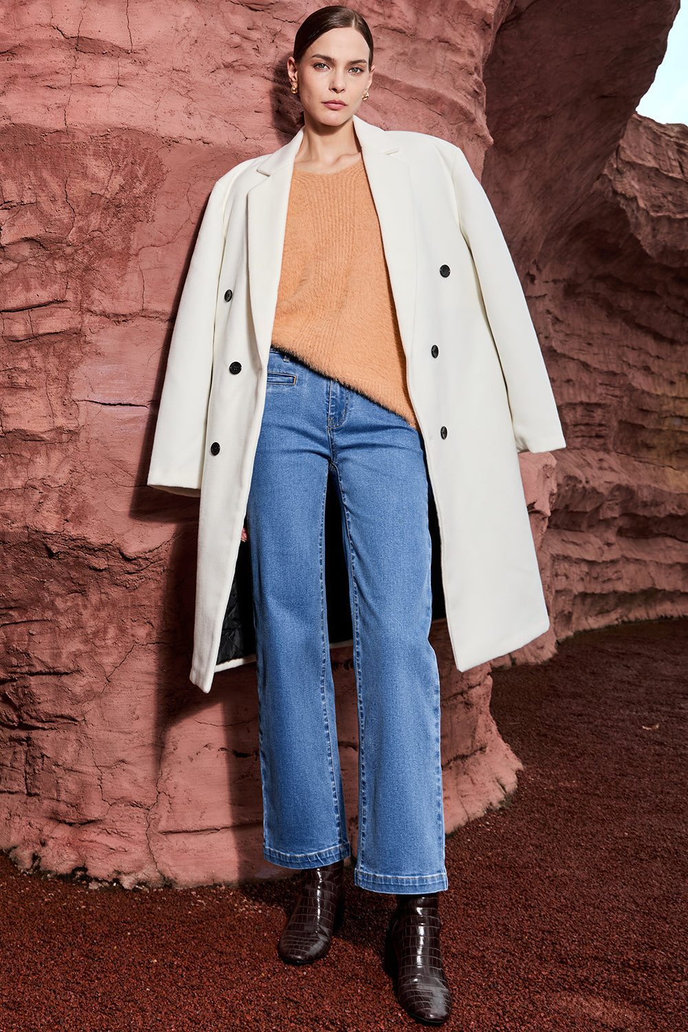 Double Button High Rise Straight Leg Jeans - eAura