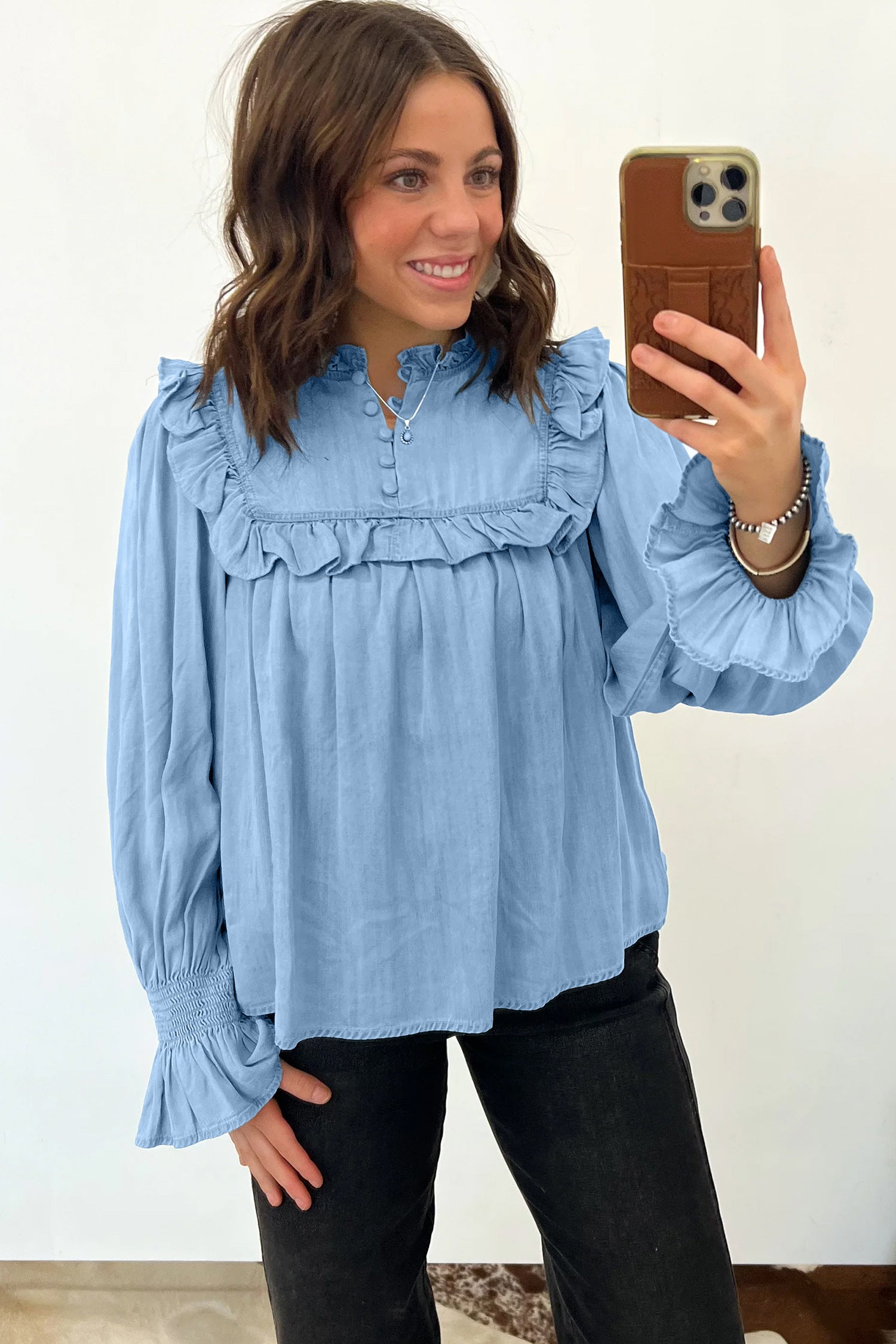 Beau Western Ruffle V Neck Long Sleeve Chambray Blouse – Blue