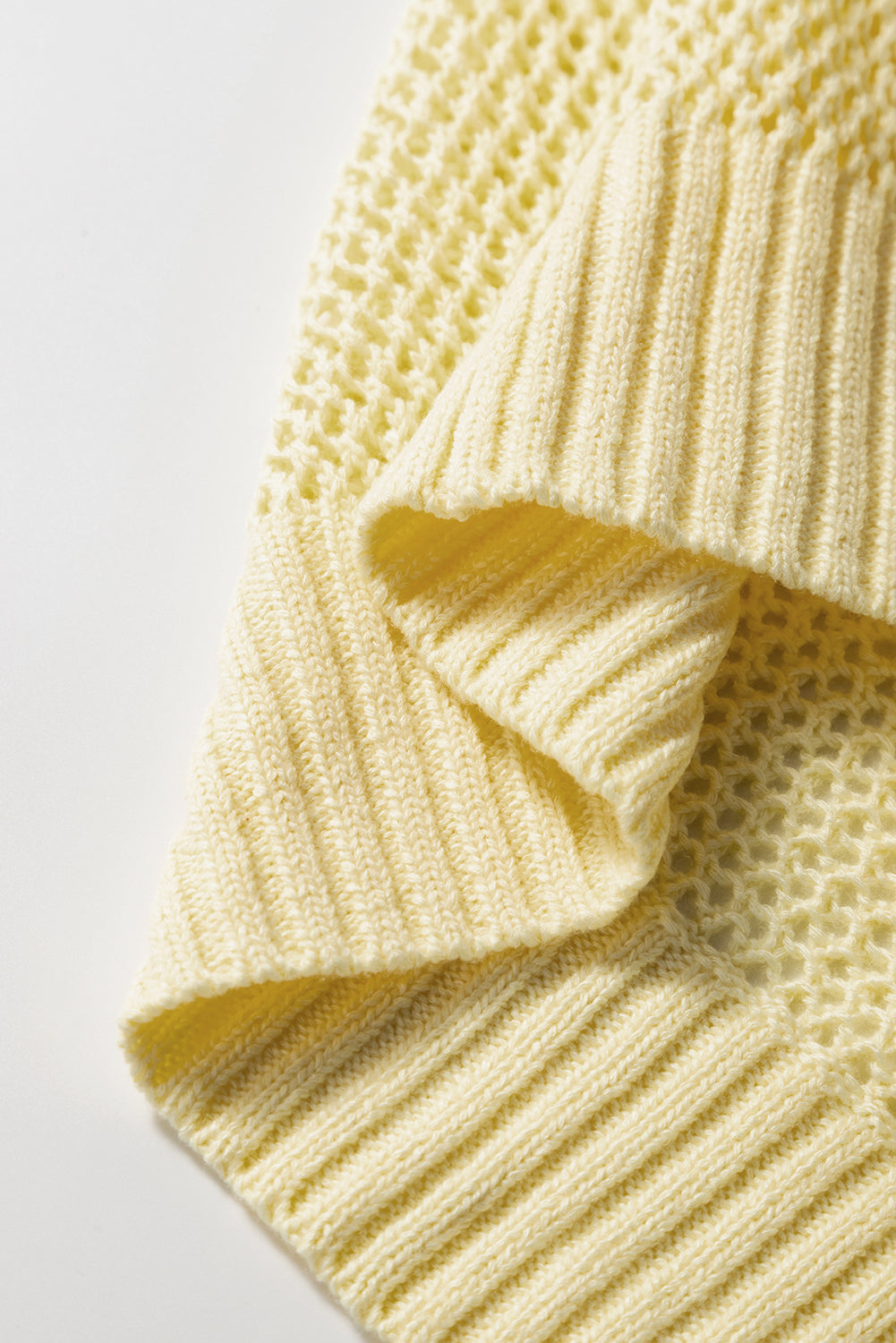 Yellow Solid Colour Hollowed Knit Round Neck Sweater Vest eAura